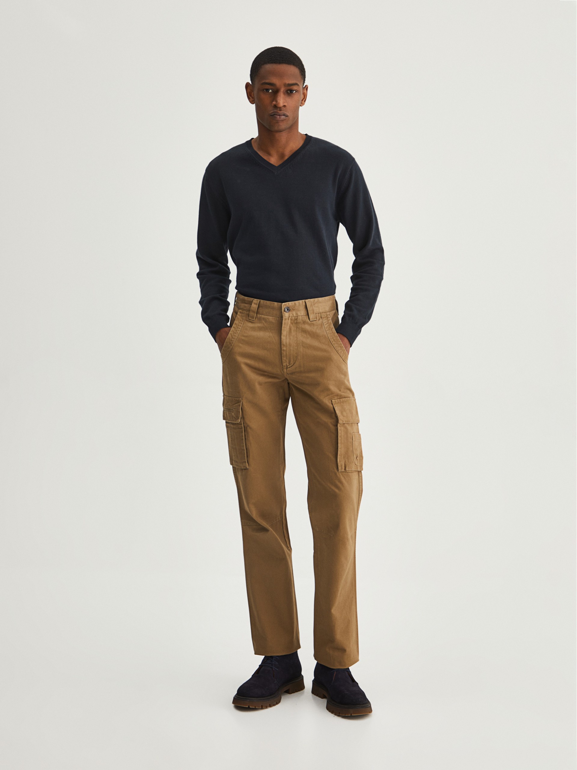 Chinos de corte regular