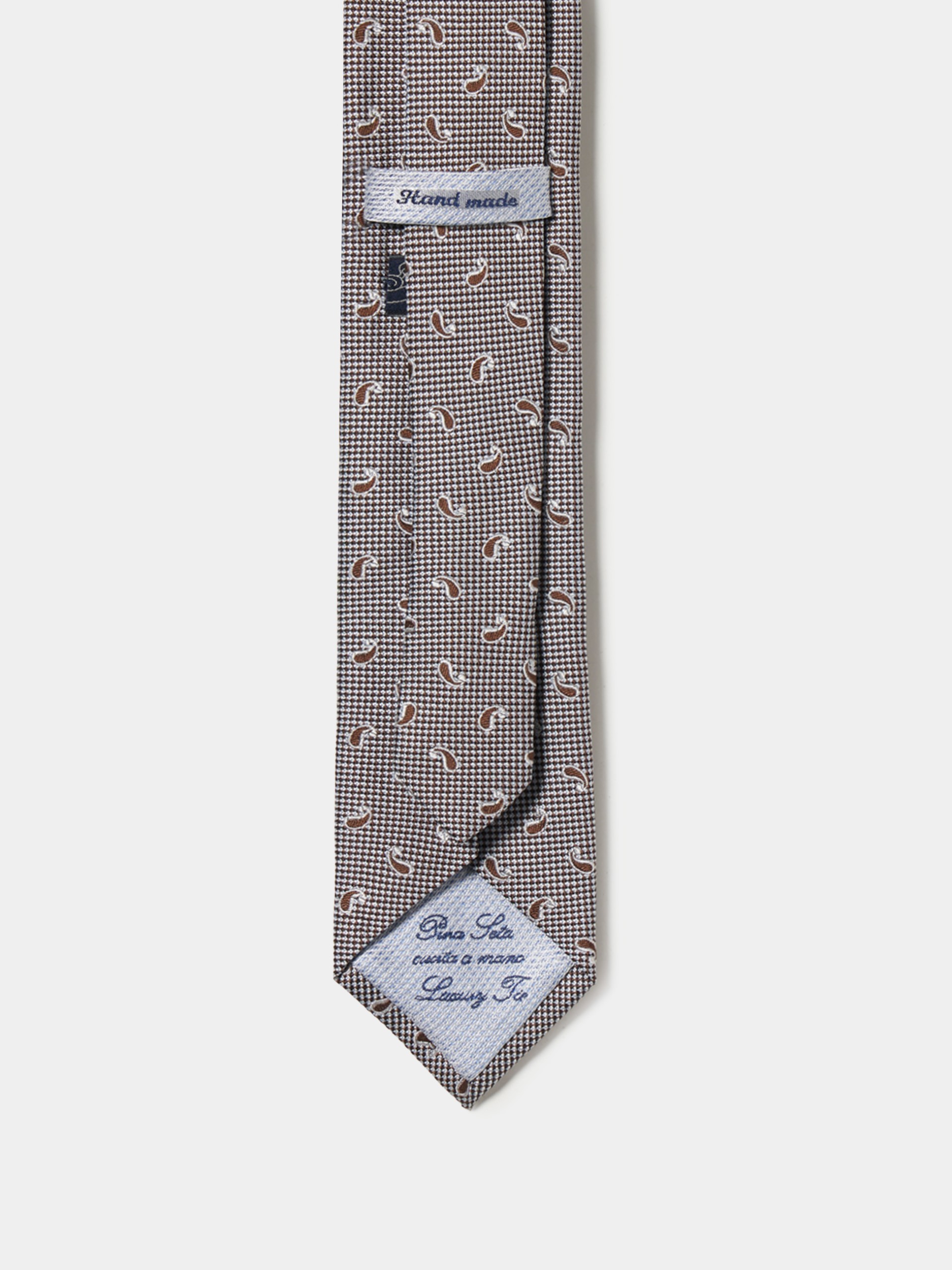 Corbata clásica de seda