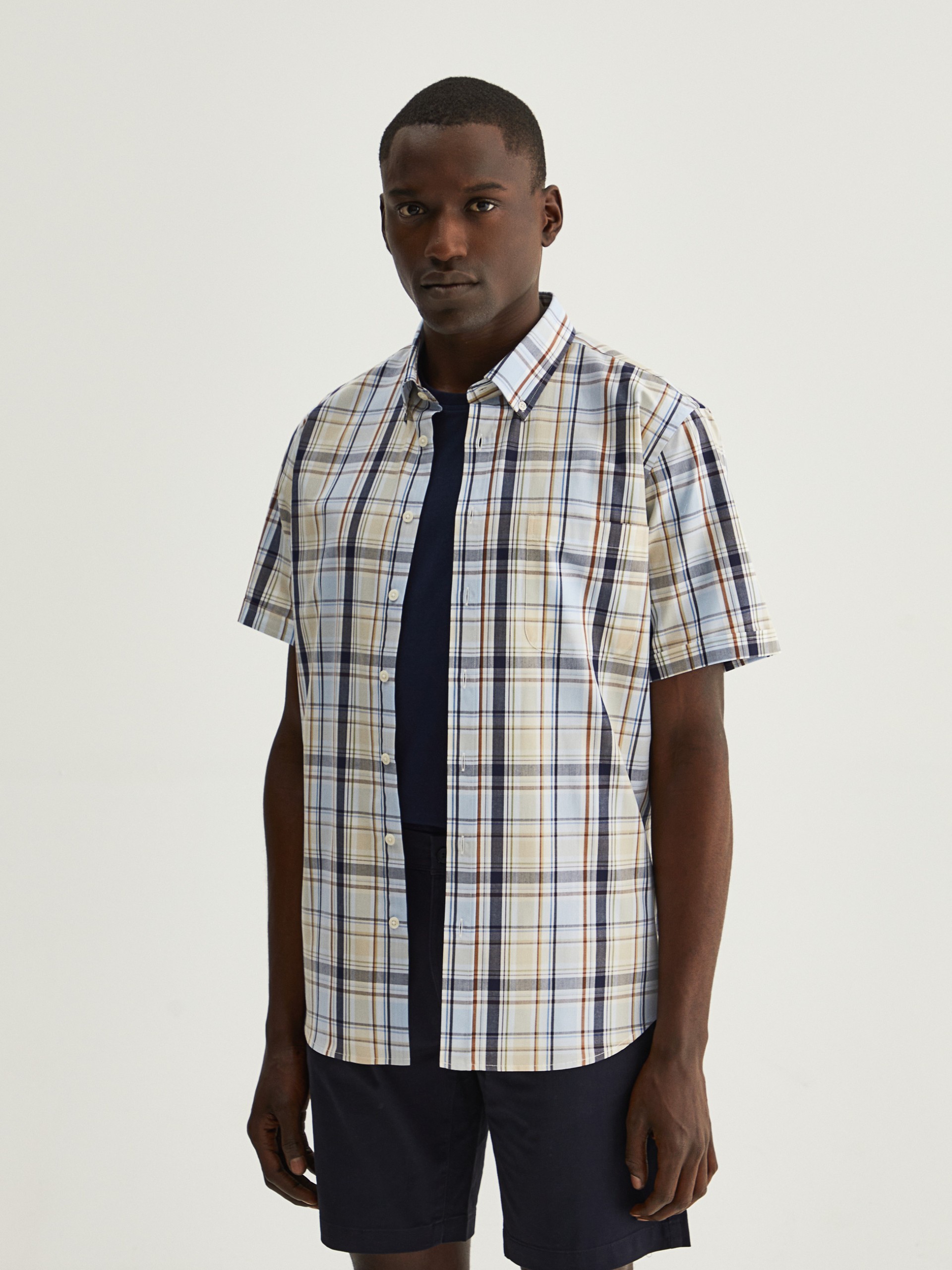 Camisa a cuadros de manga corta