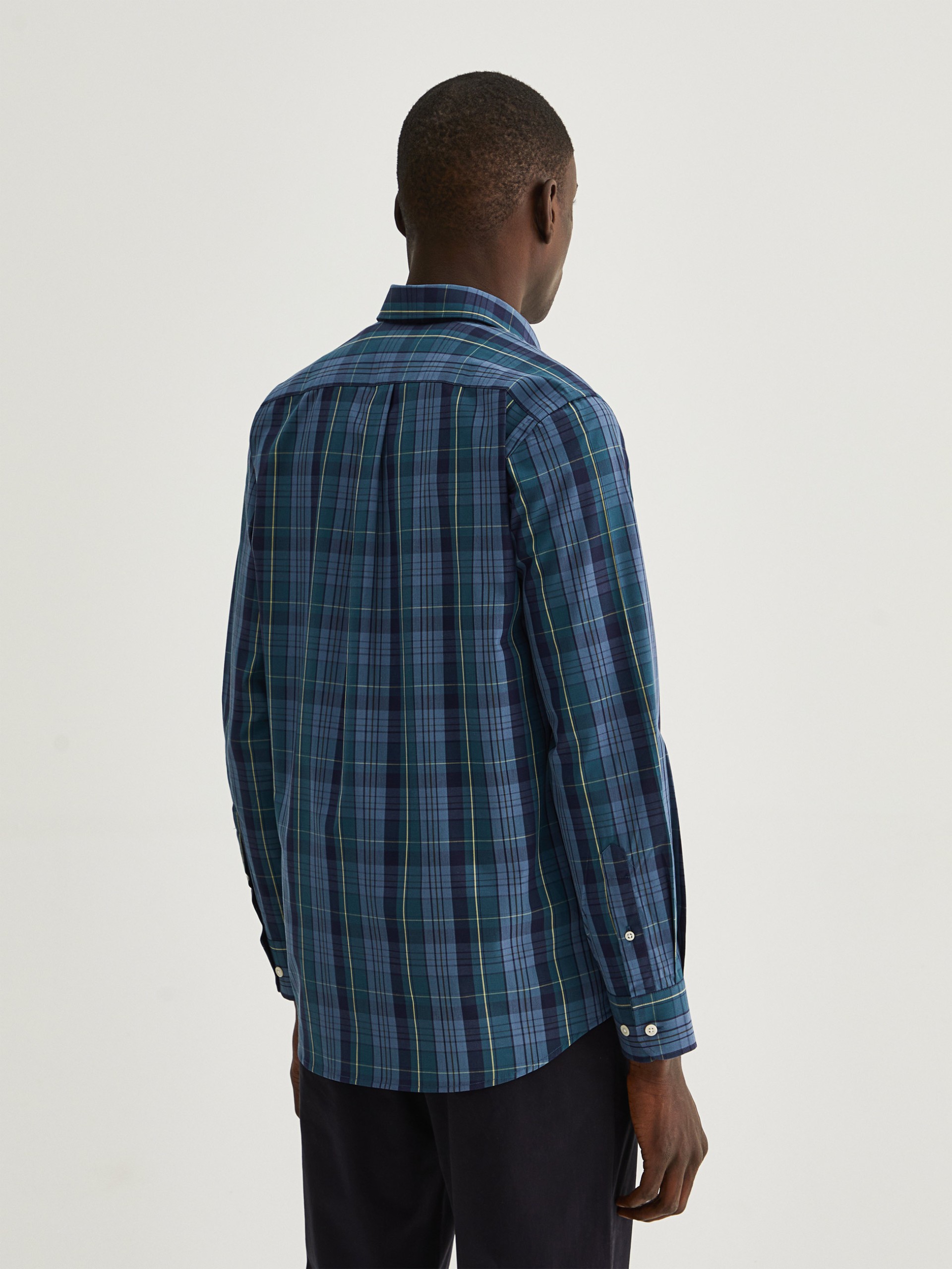 Camisa regular fit a cuadros