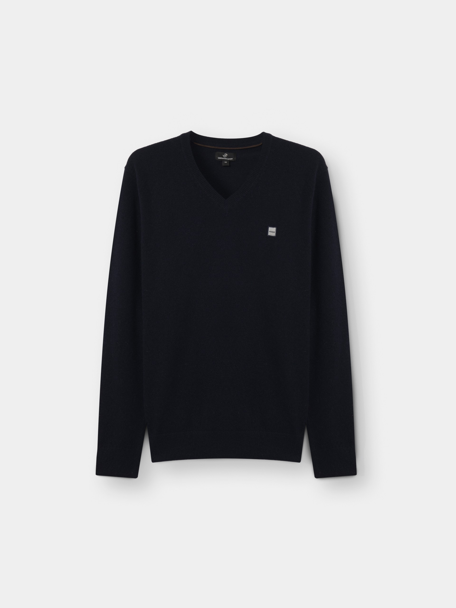 Pullover con cuello de pico