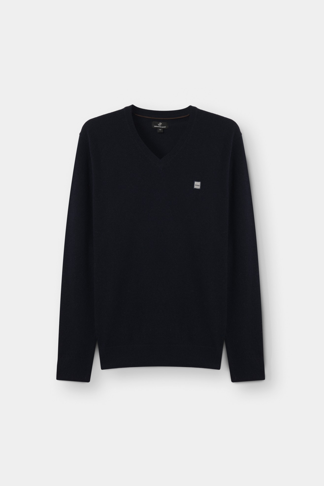 Pullover con cuello de pico