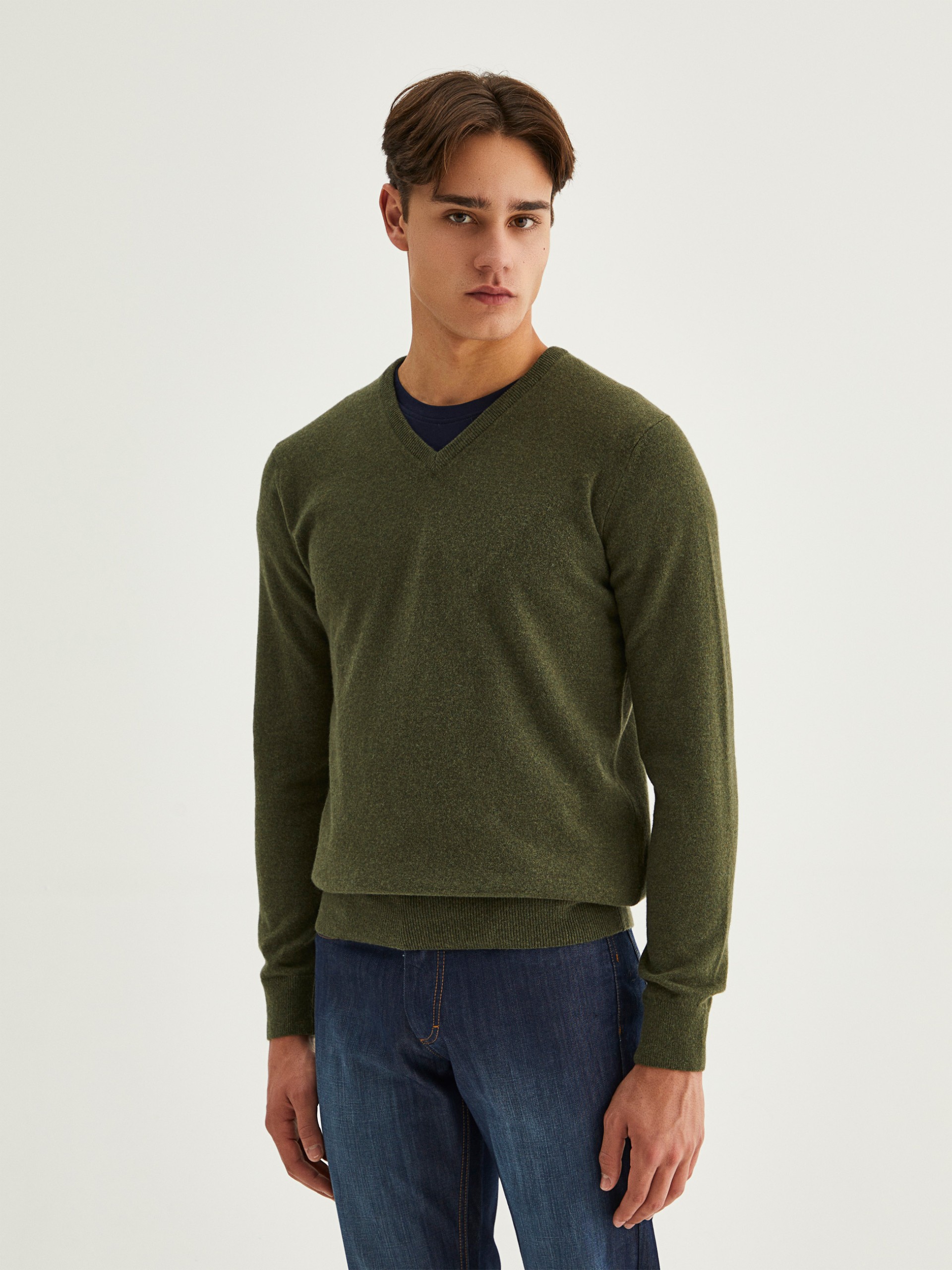 Jersey con cuello en V