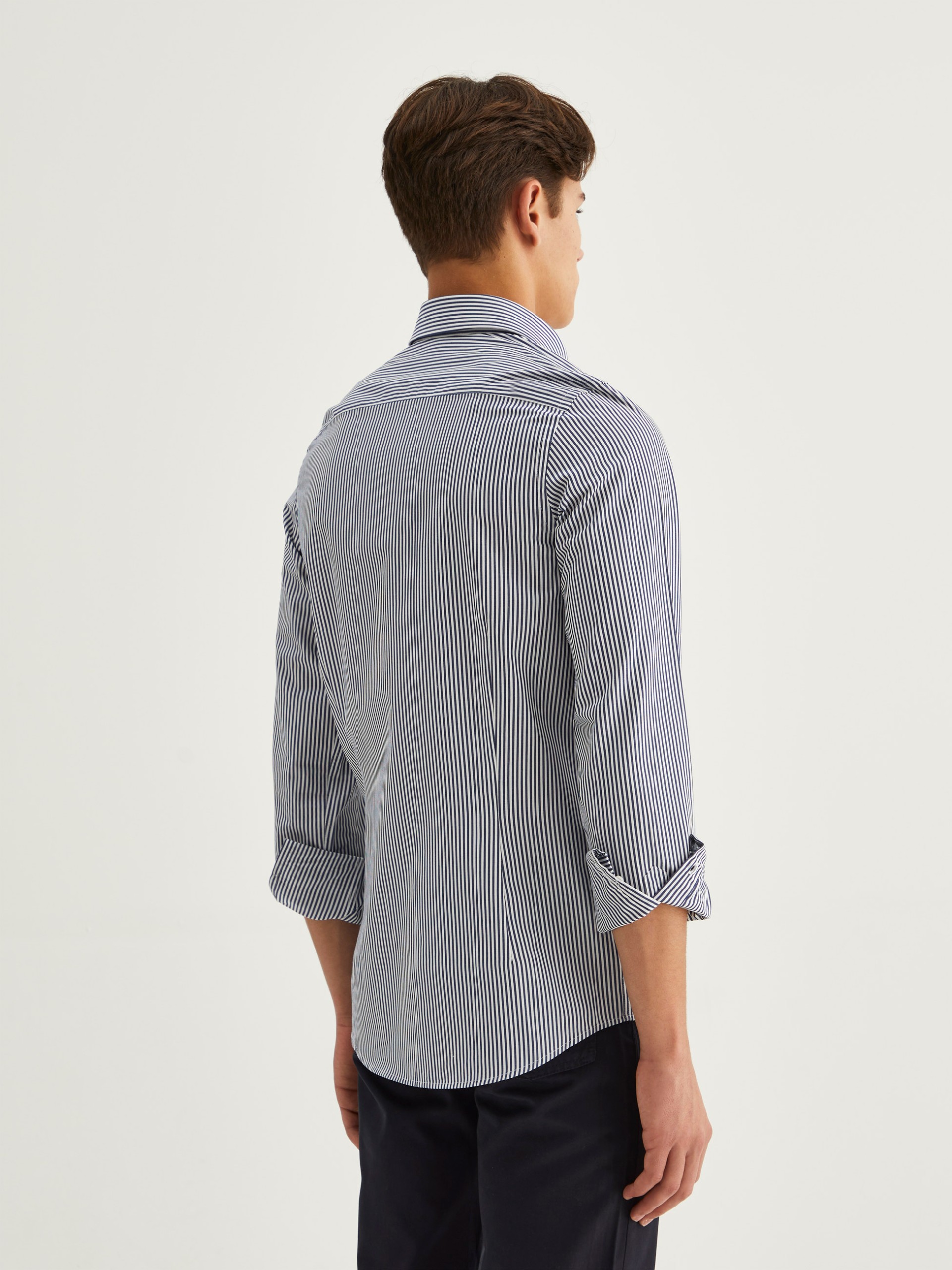 Camisa Deportiva Slim Fit