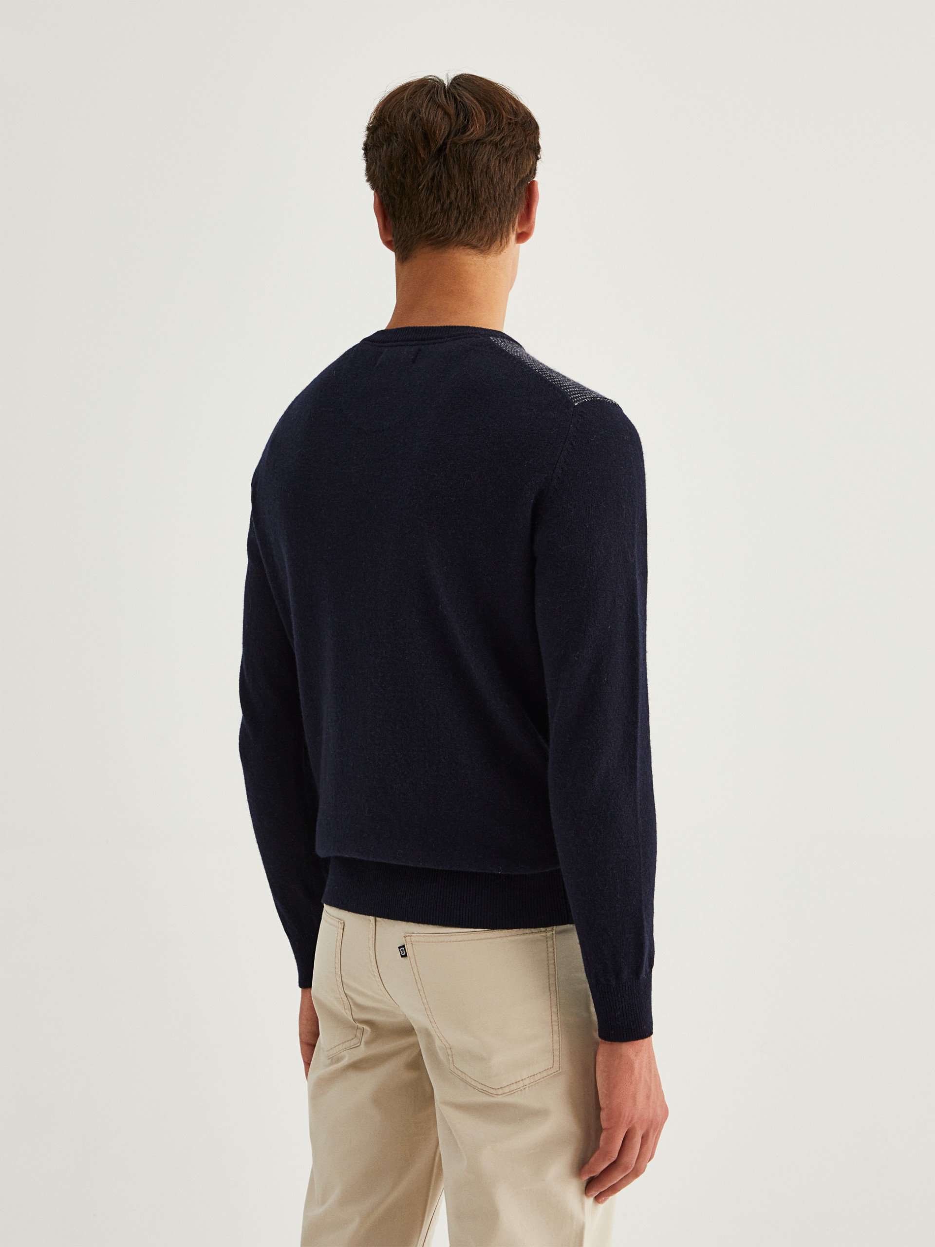 Jersey con cuello de pico