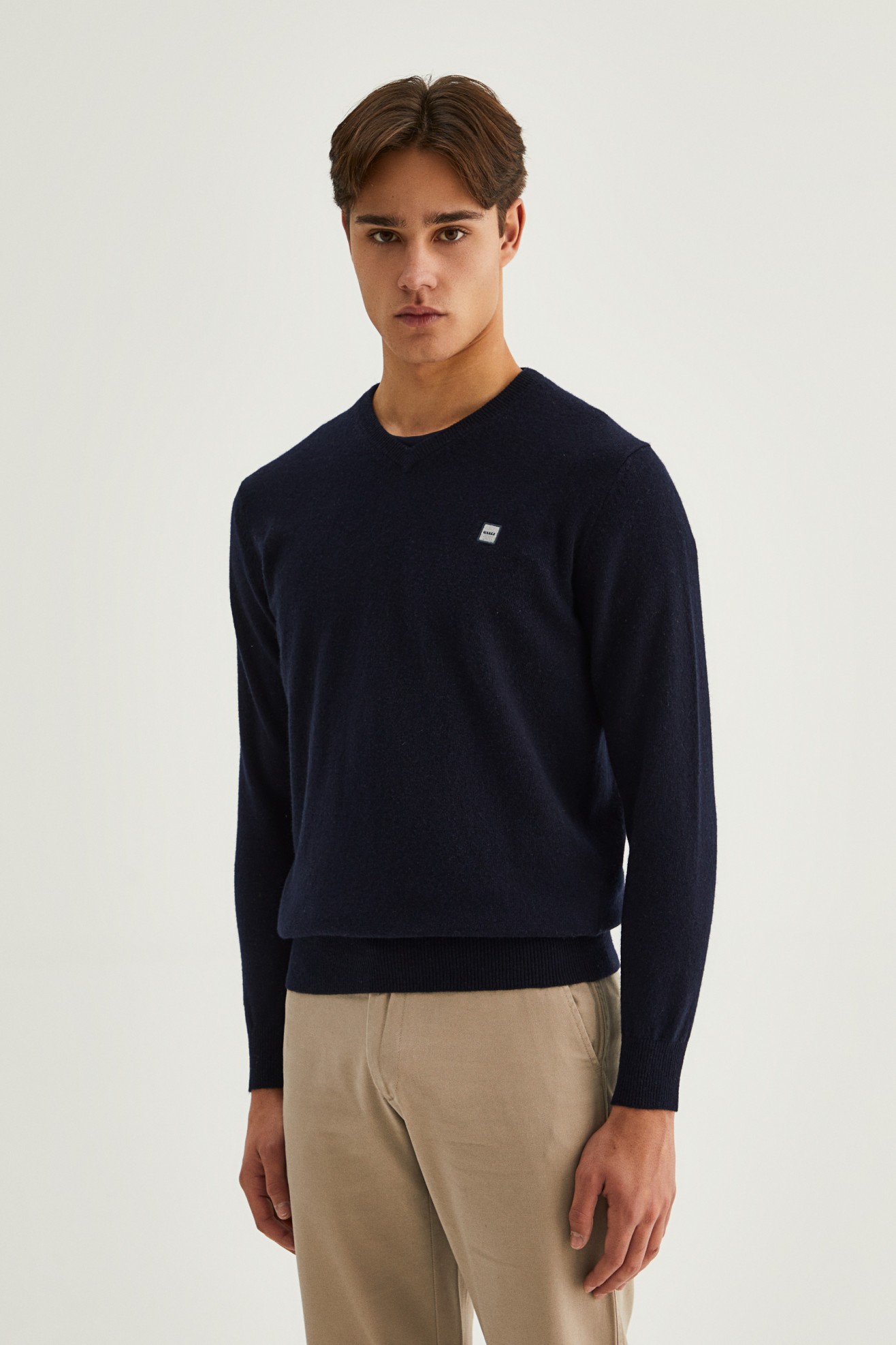 Pullover com decote em V