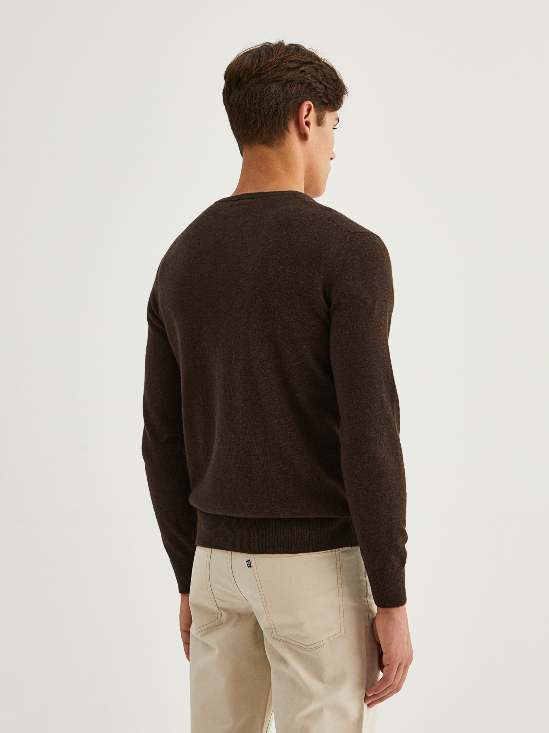 Jersey con cuello en V