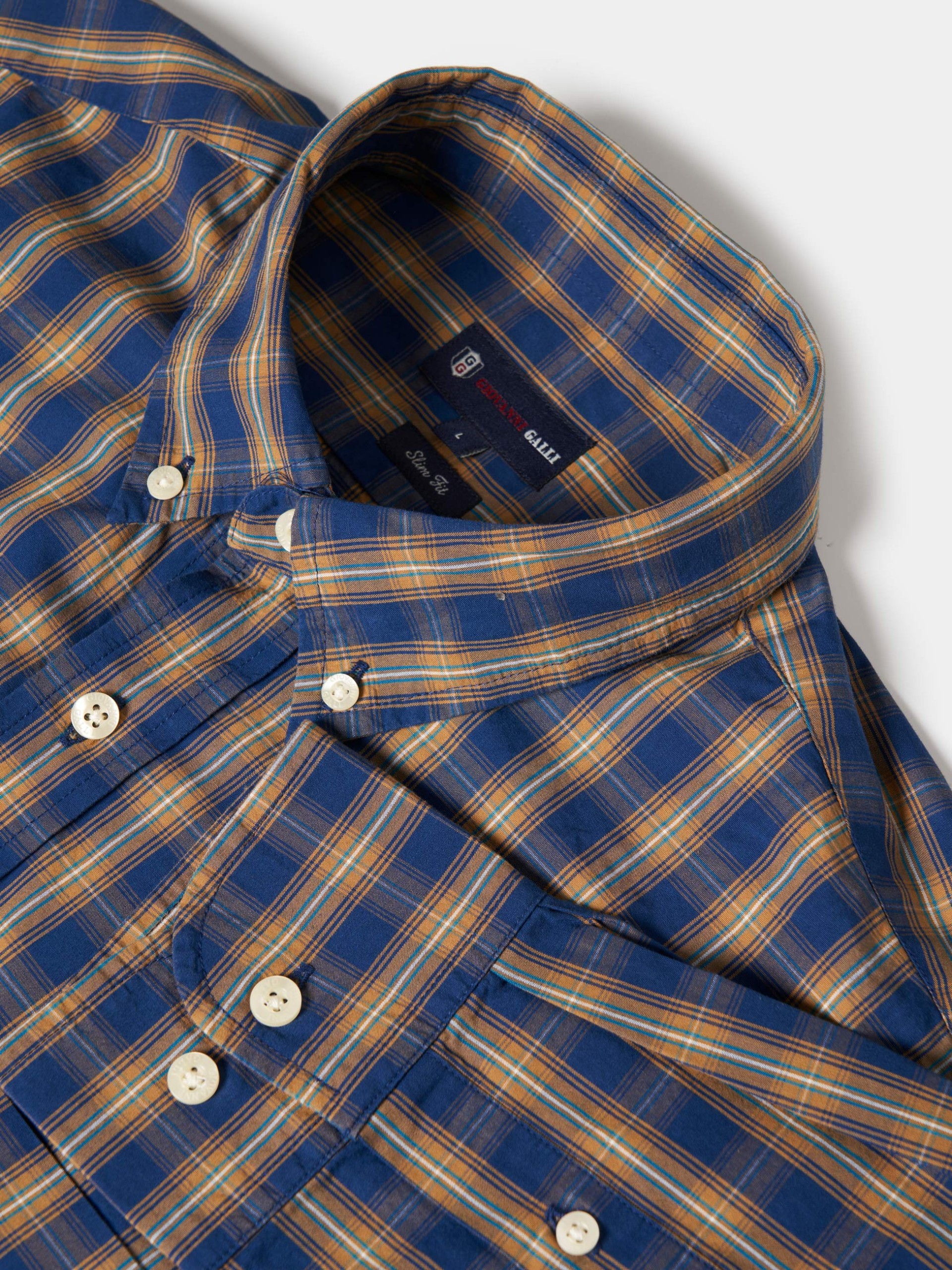 Camisa slim fit a cuadros