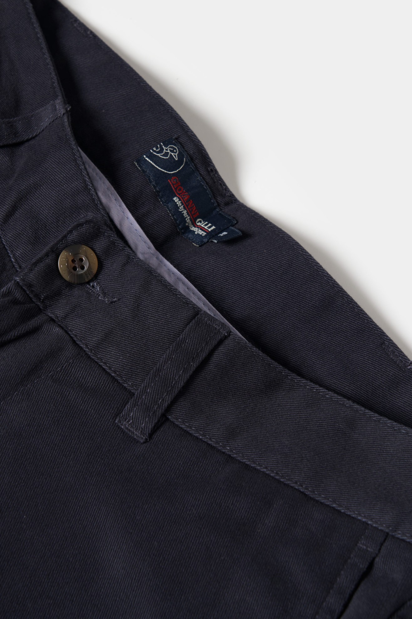 Pantalones de sarga