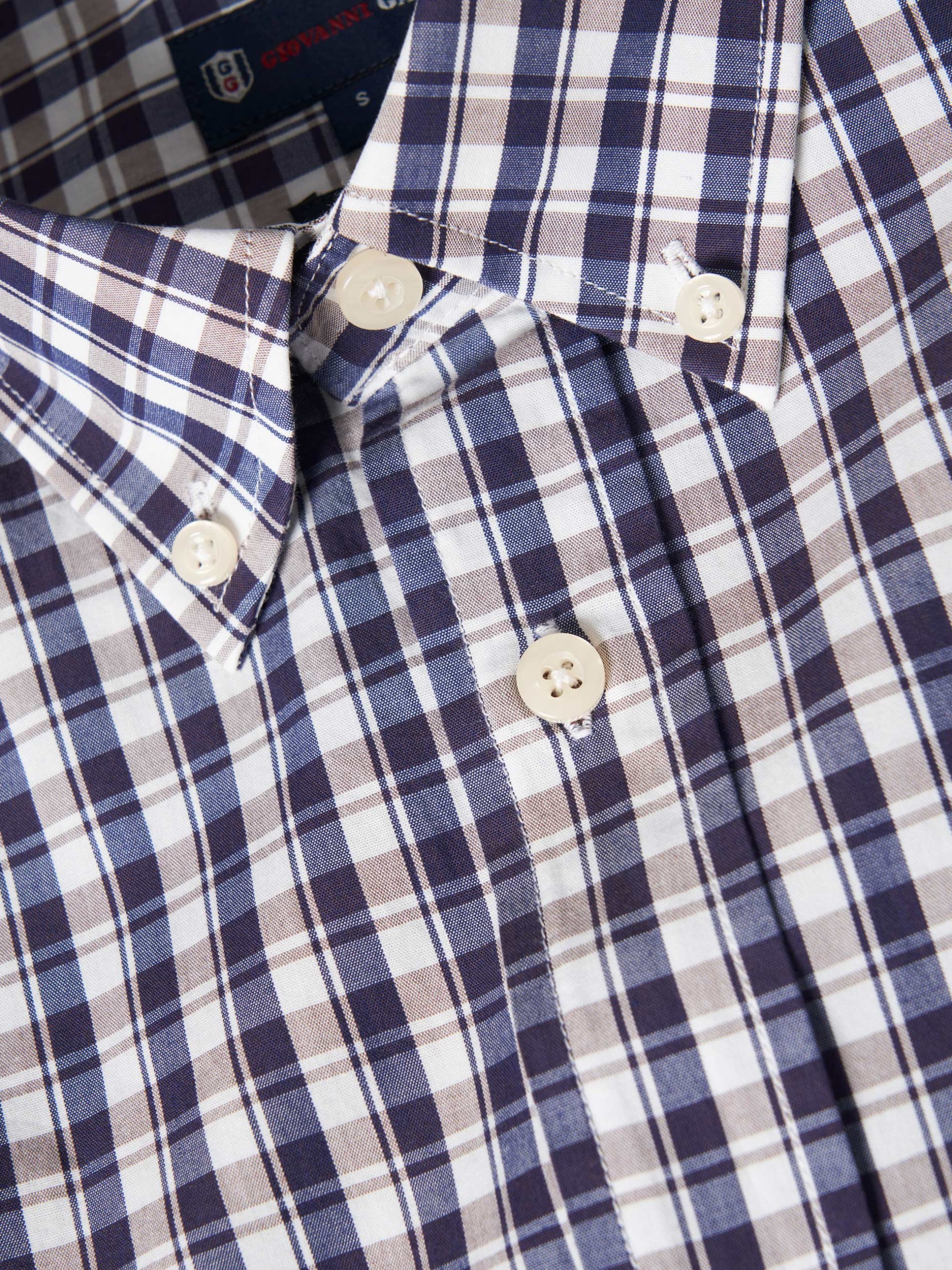 Camisa regular fit a cuadros