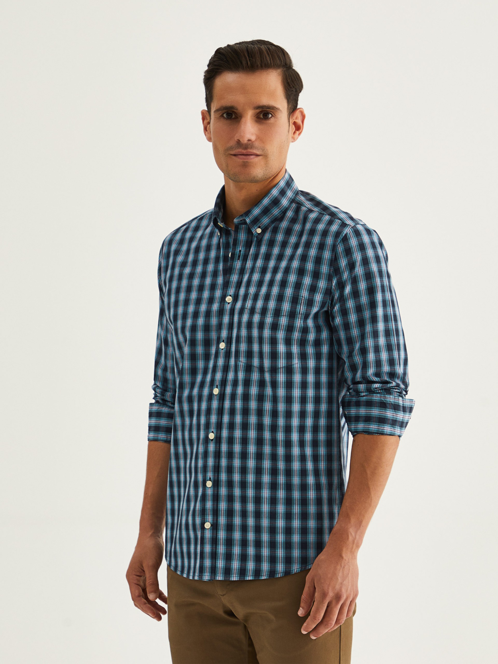 Camisa slim fit a cuadros