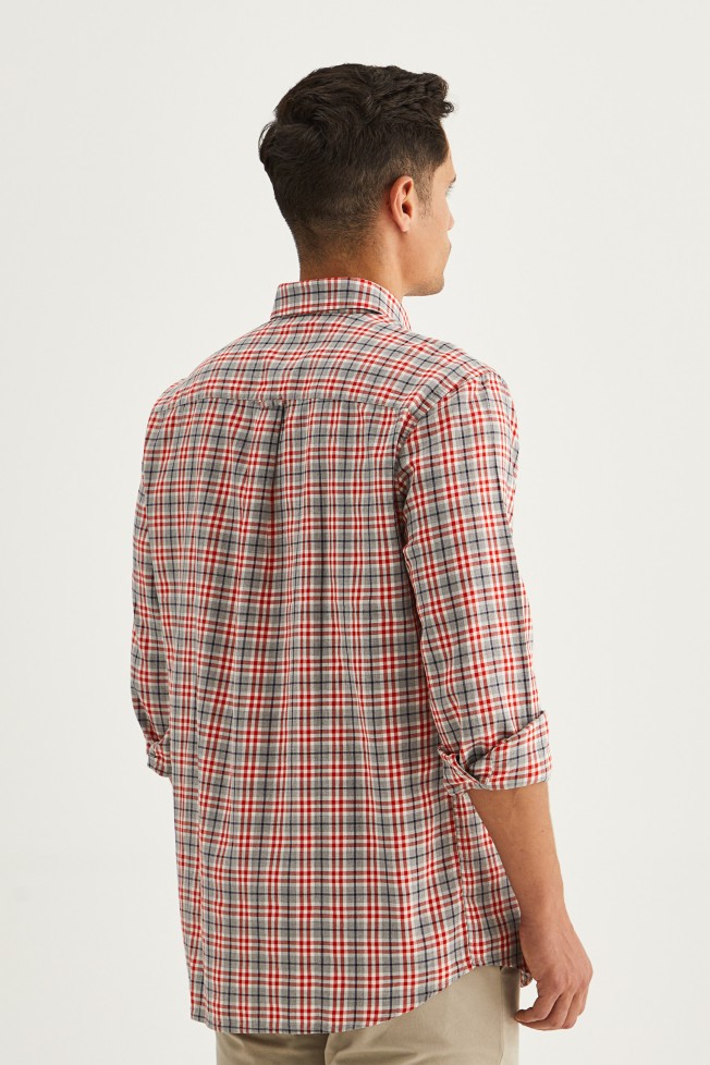 Camisa regular fit a cuadros