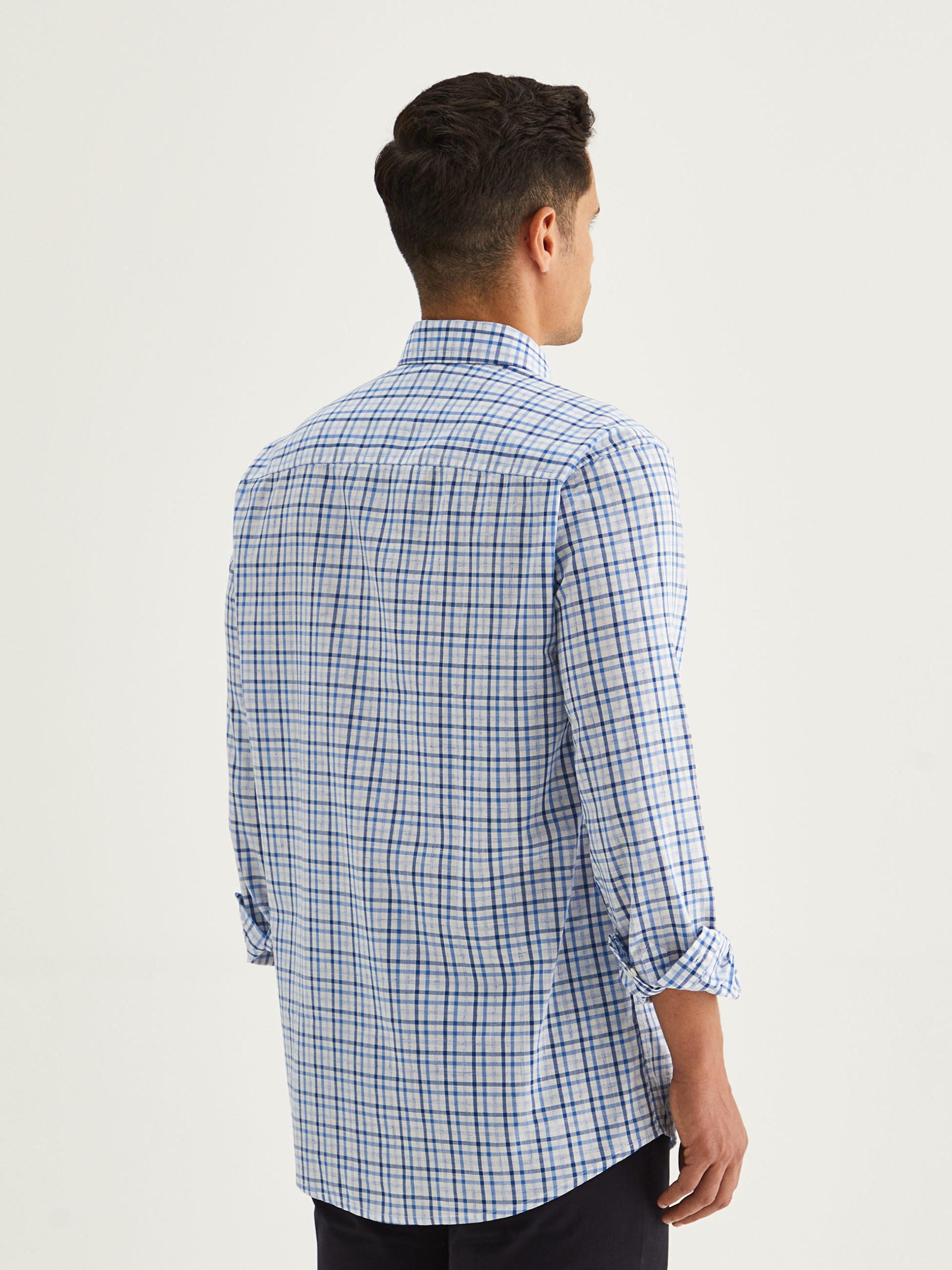 Camisa regular fit a cuadros