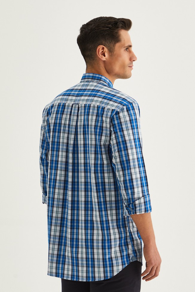 Camisa regular fit a cuadros