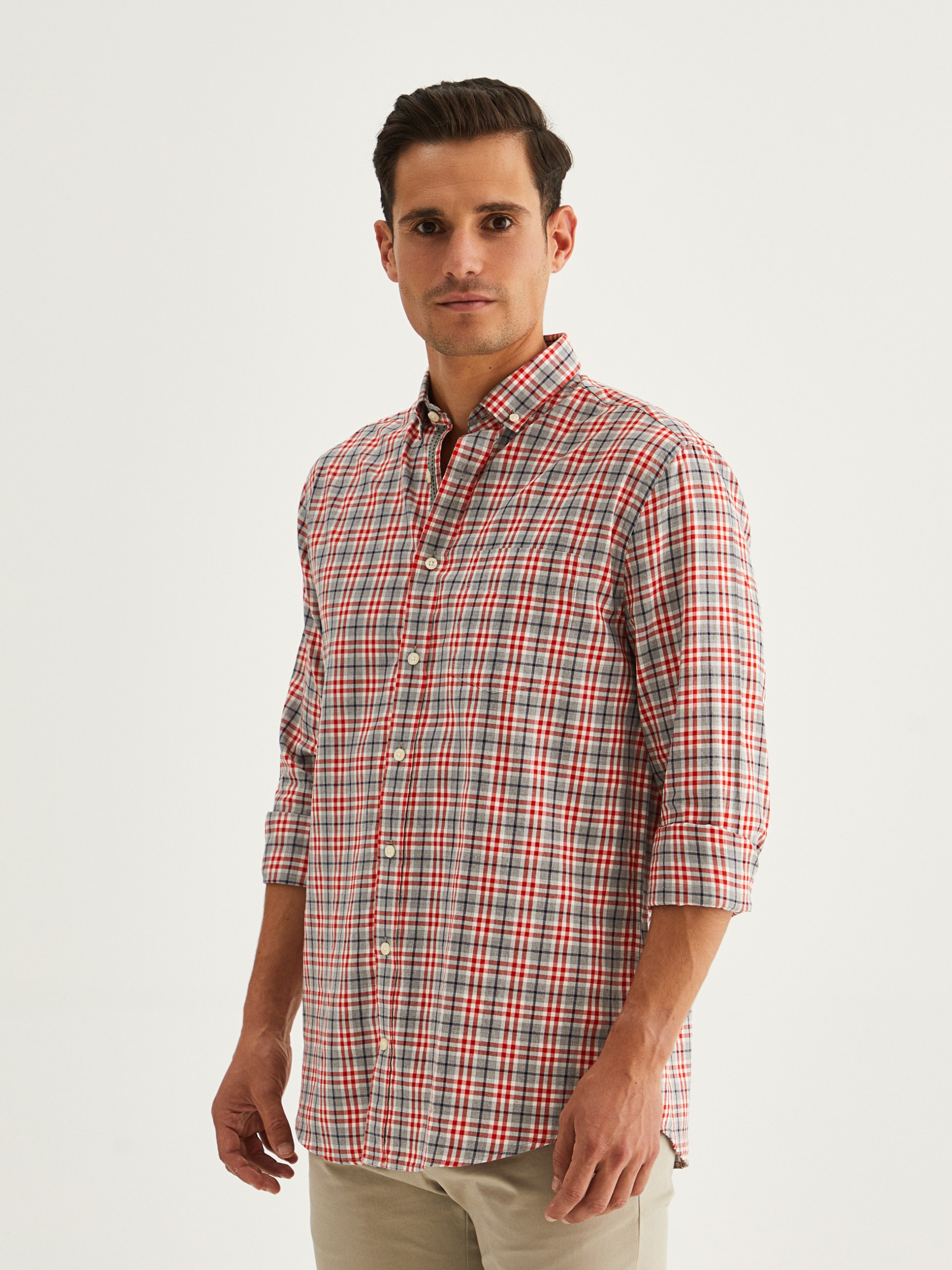 Camisa regular fit a cuadros