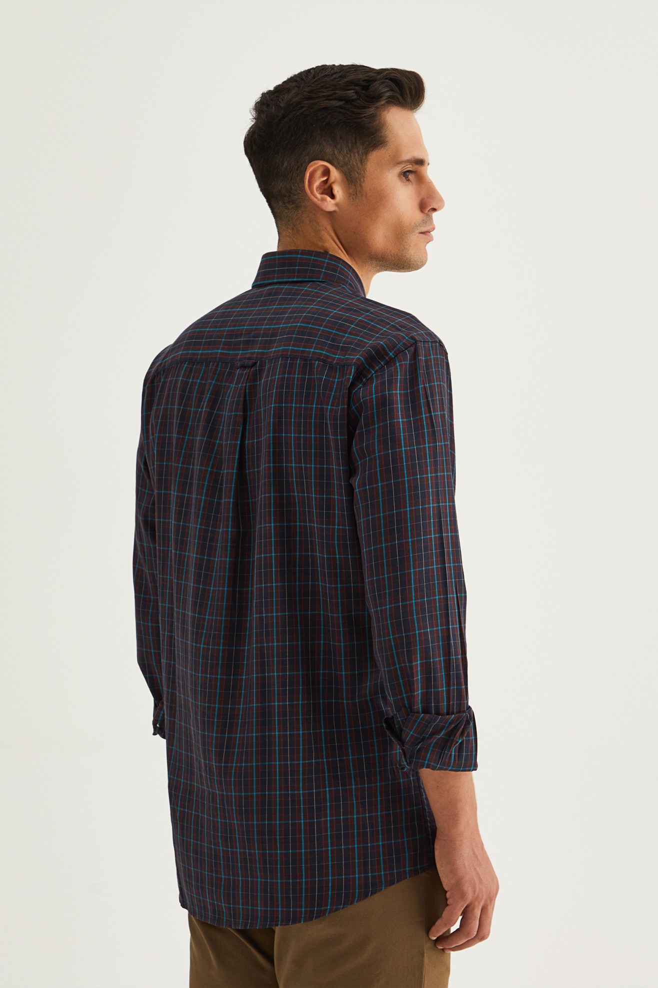 Camisa regular fit a cuadros