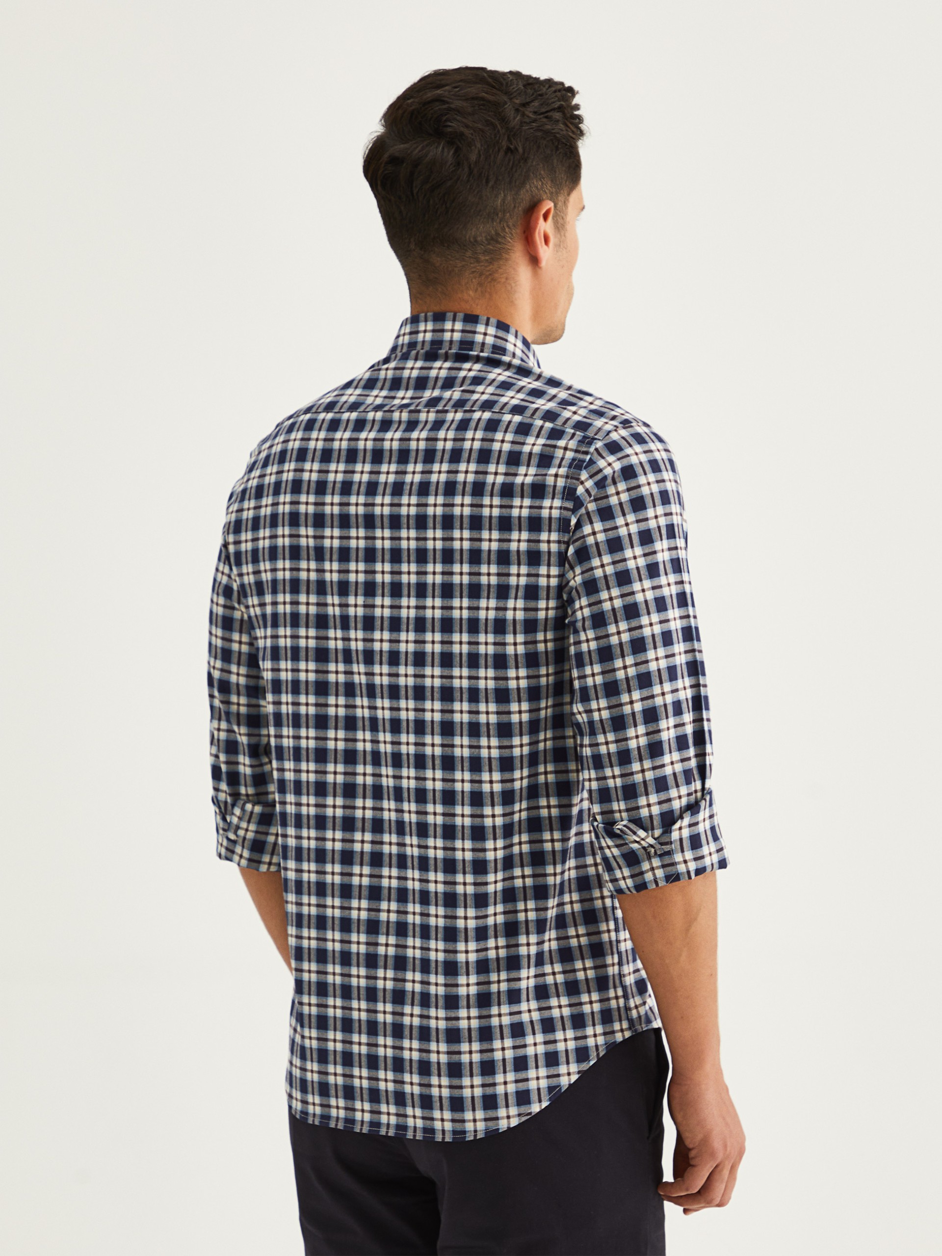 Camisa regular fit a cuadros