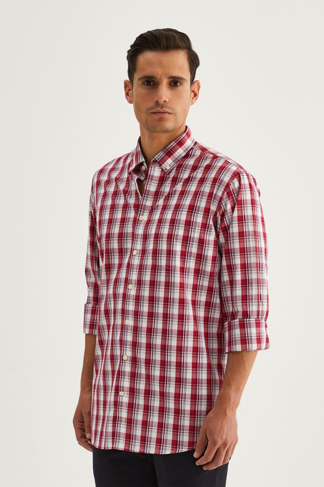 Camisa regular fit a cuadros