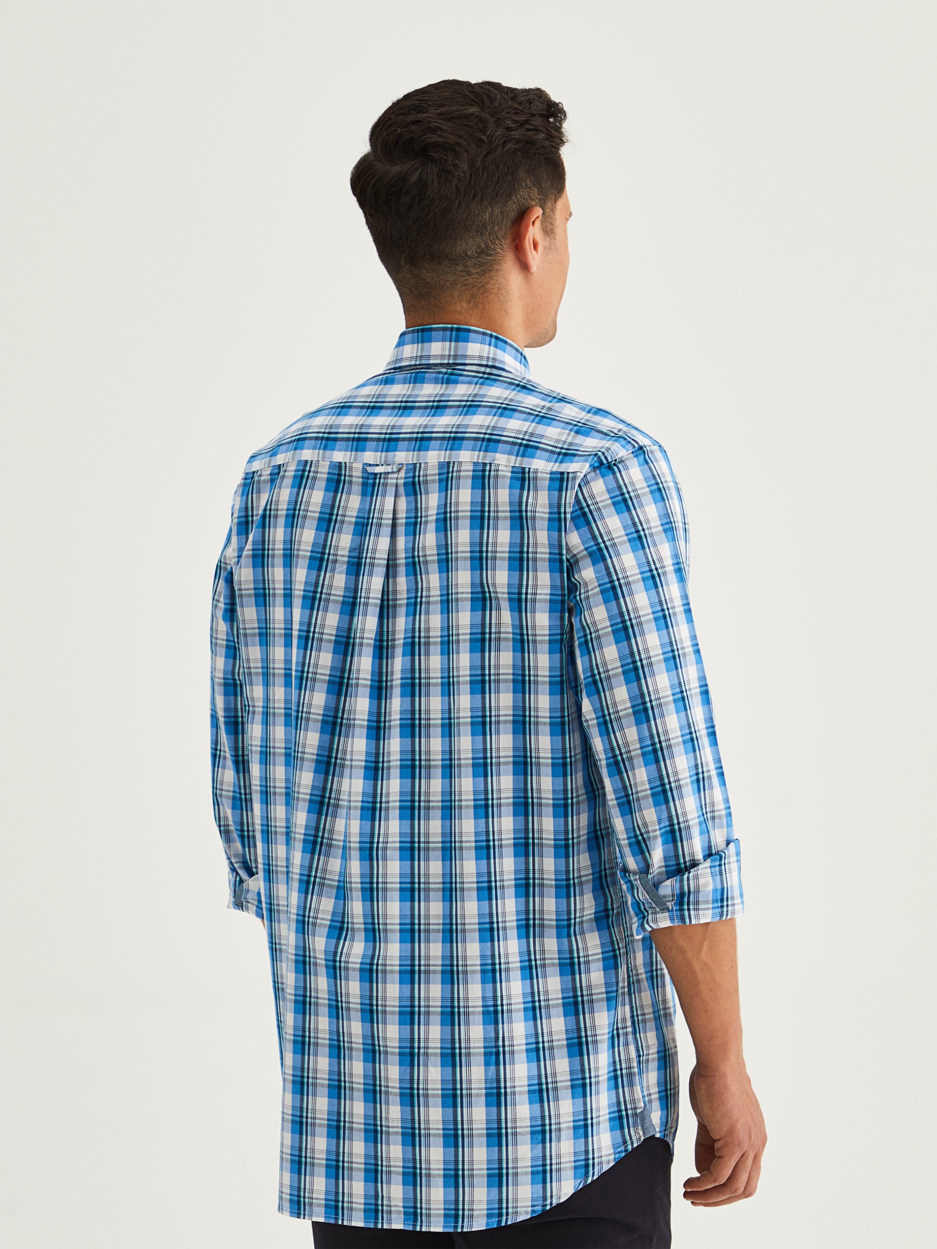 Camisa regular fit a cuadros