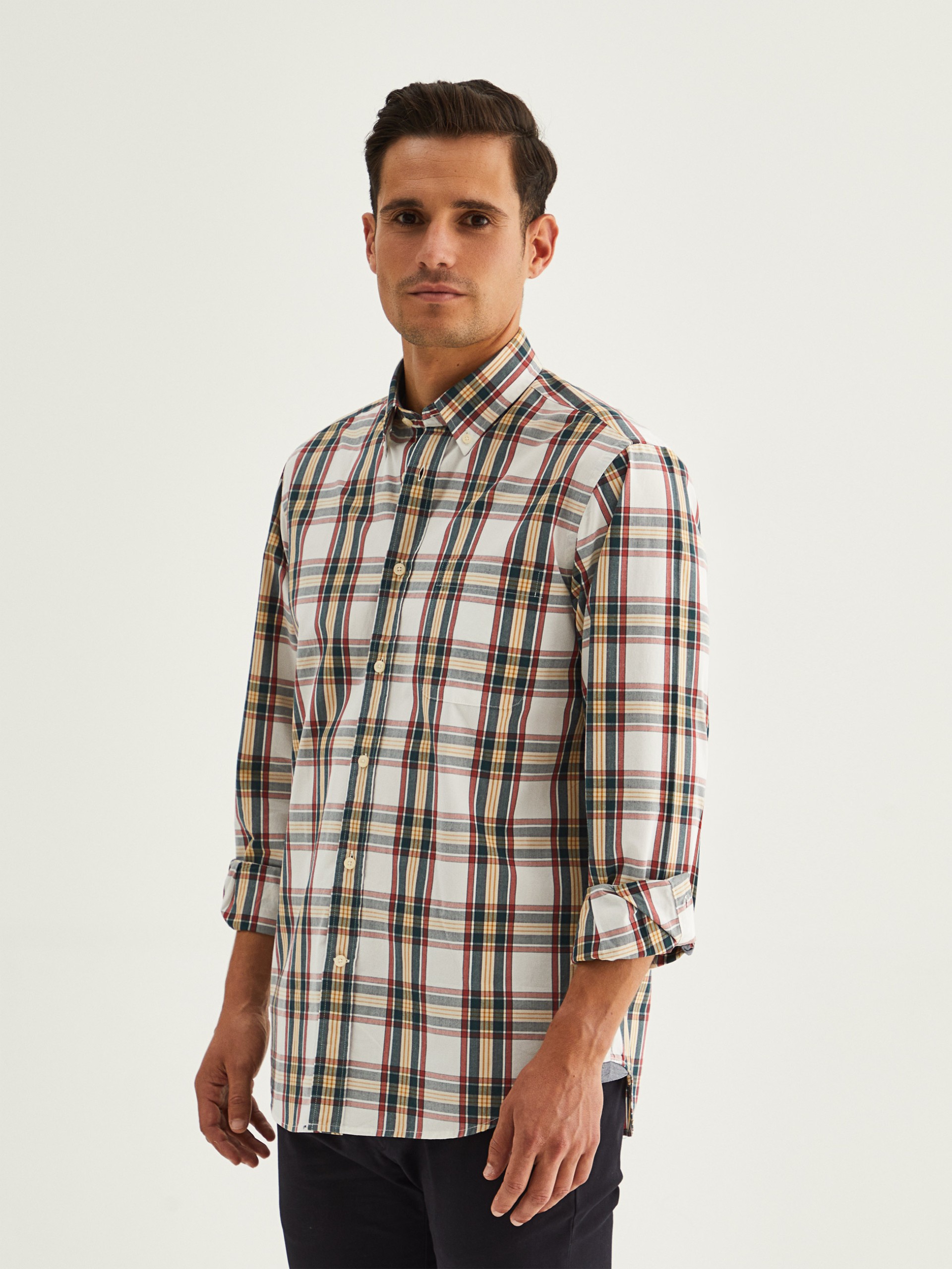 Camisa regular fit a cuadros
