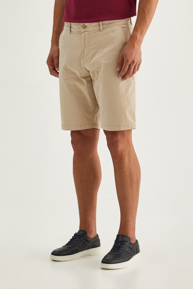 Pantalón chino regular fit Pantalón chino regular fit