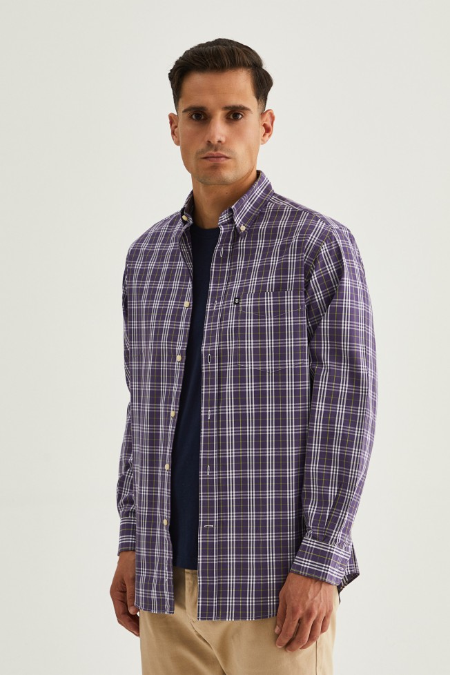 Camisa regular fit a cuadros 