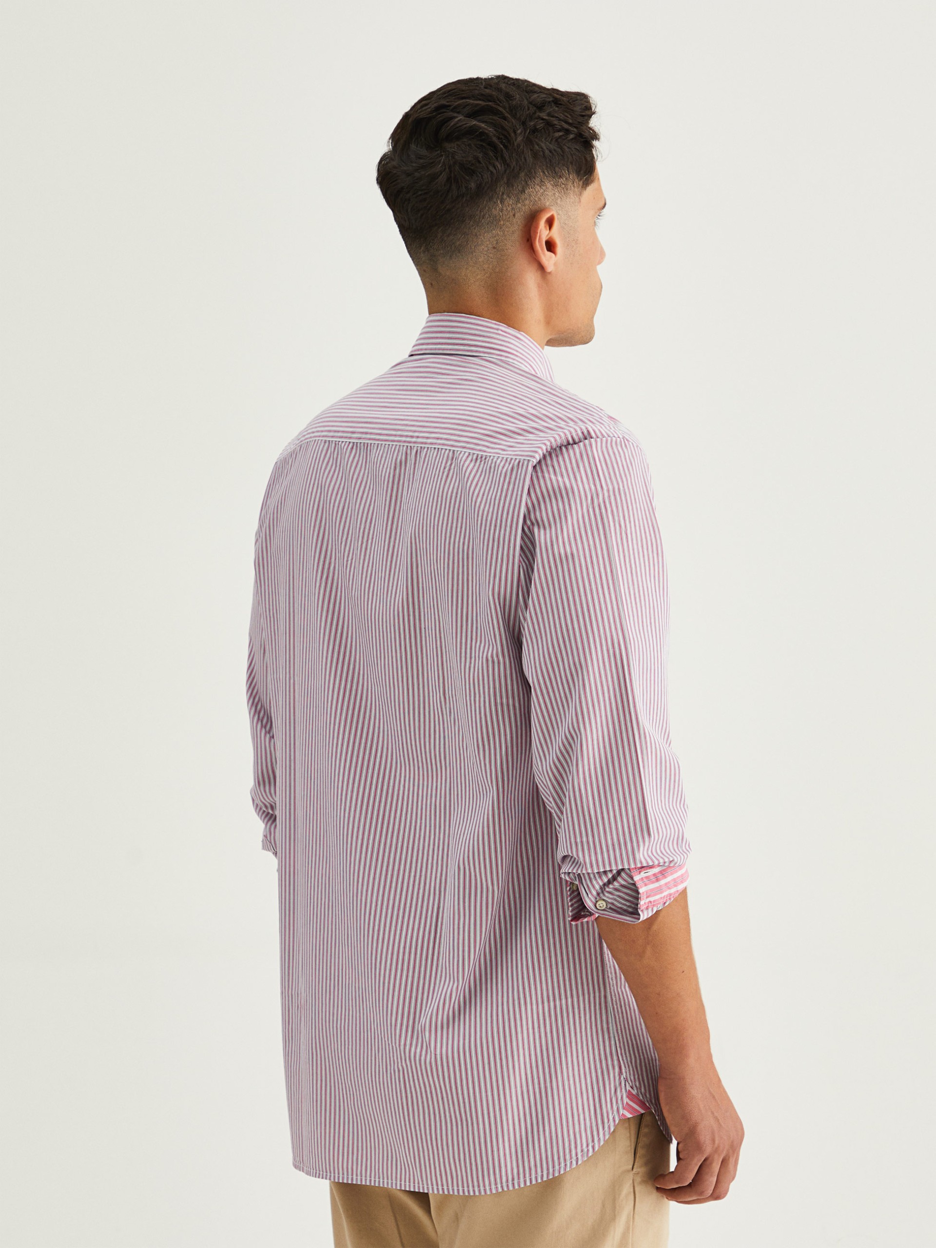 Camisa a rayas slim fit