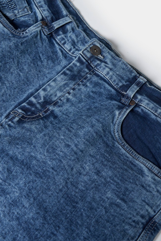 Pantalones vaqueros slim fit Pantalones vaqueros slim fit