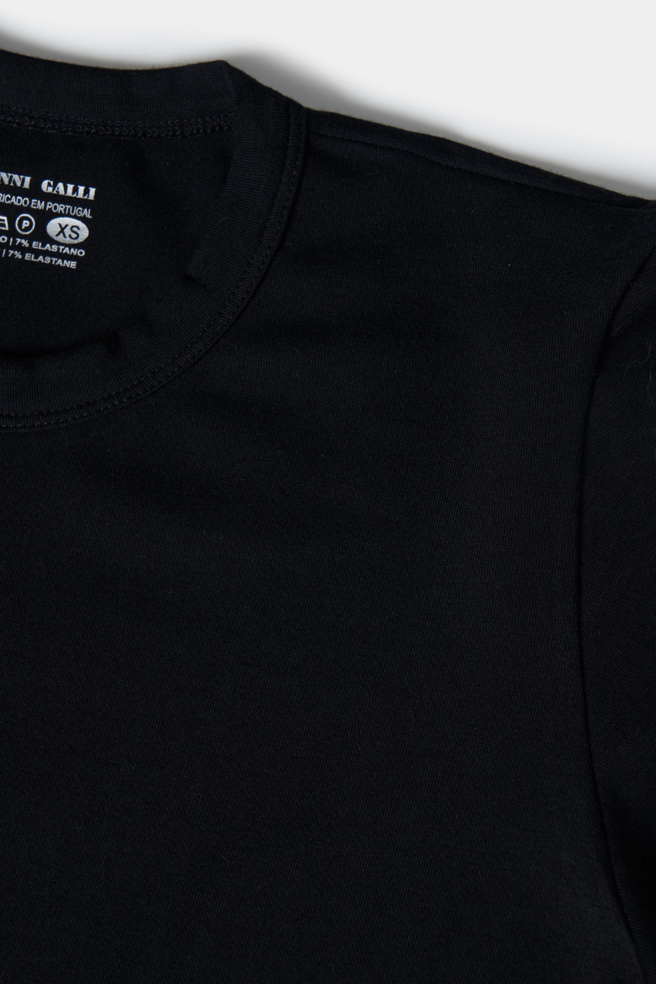 T-shirt interior