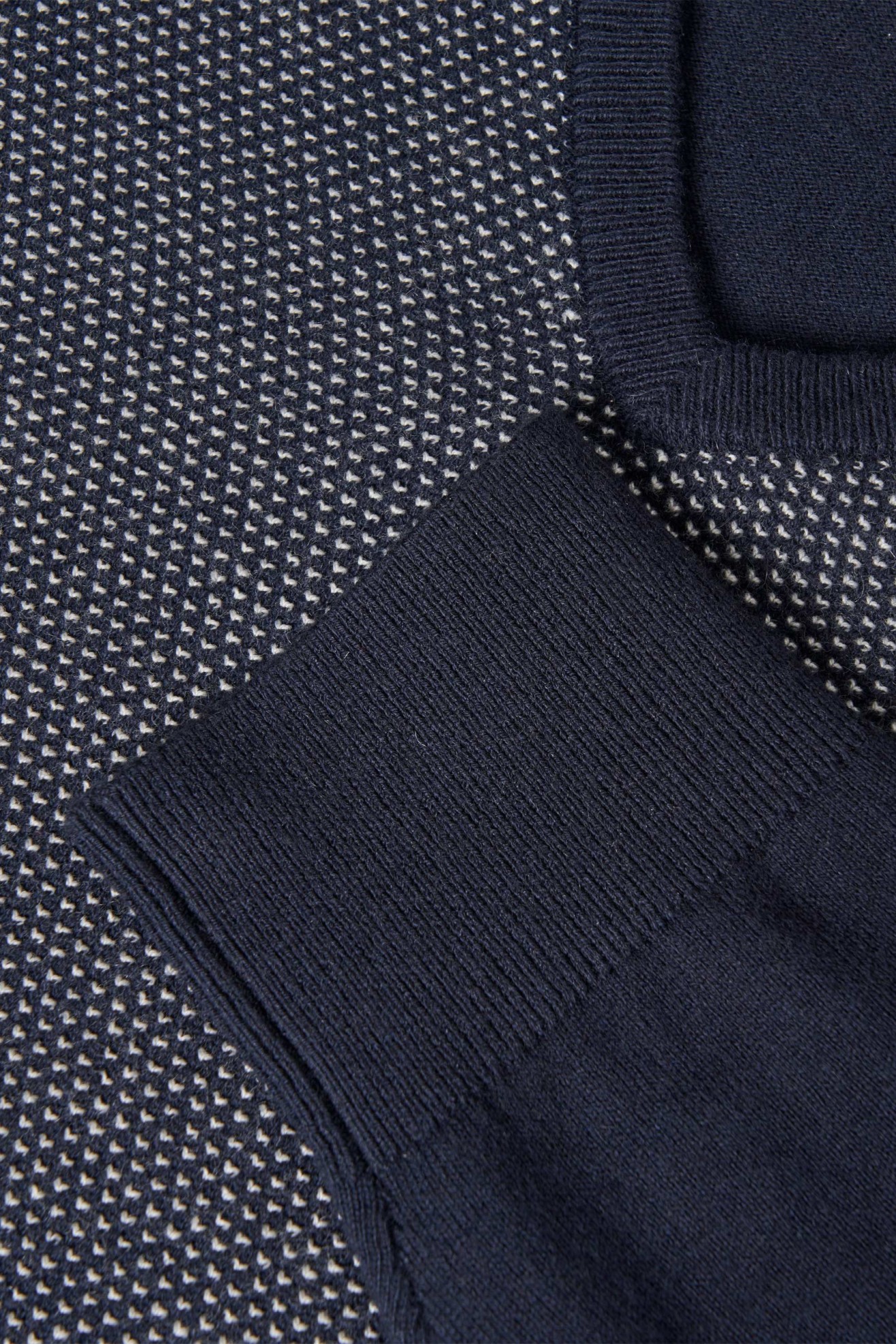 Jersey con cuello de pico