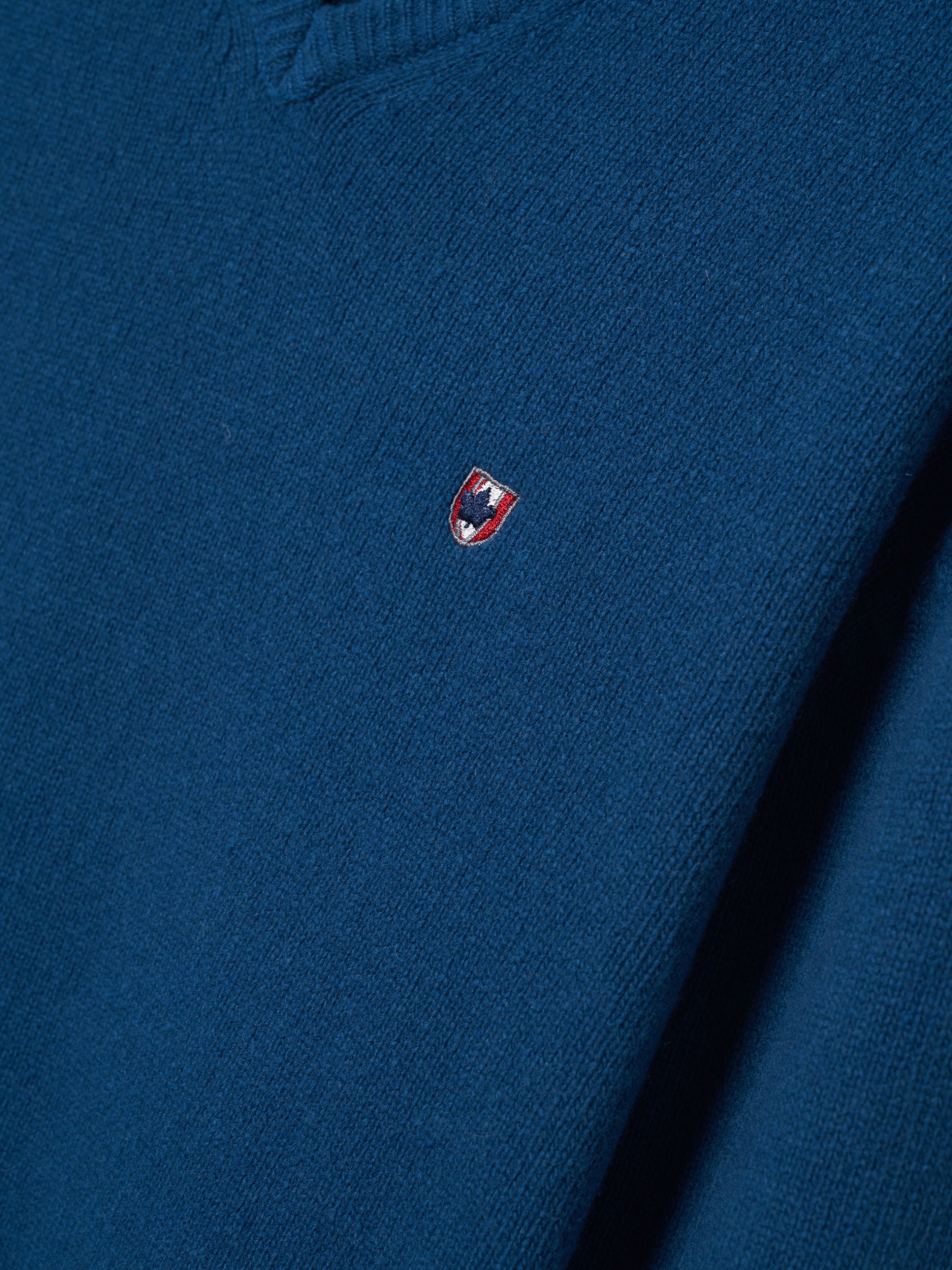 Jersey con cuello en V