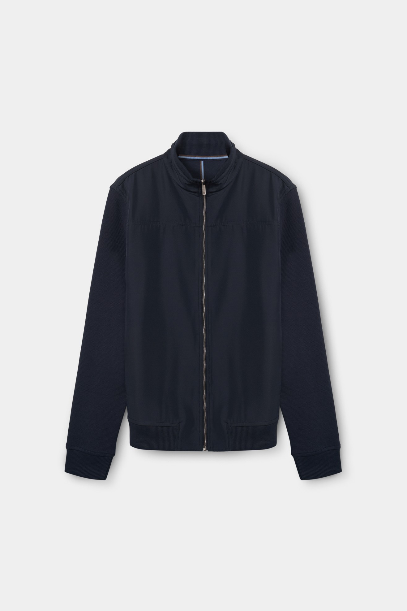 Chaqueta de tejido técnico