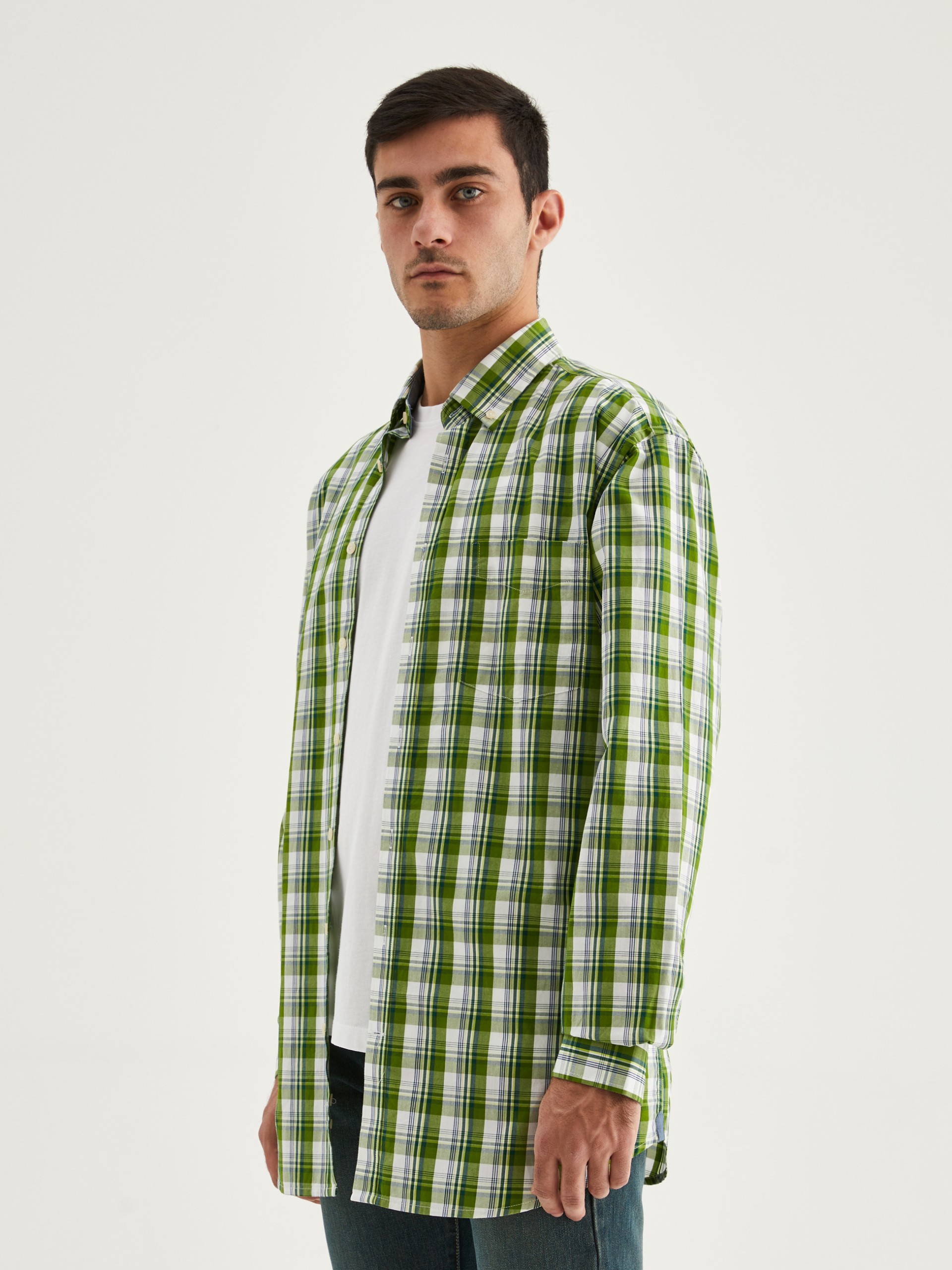 Camisa regular fit a cuadros