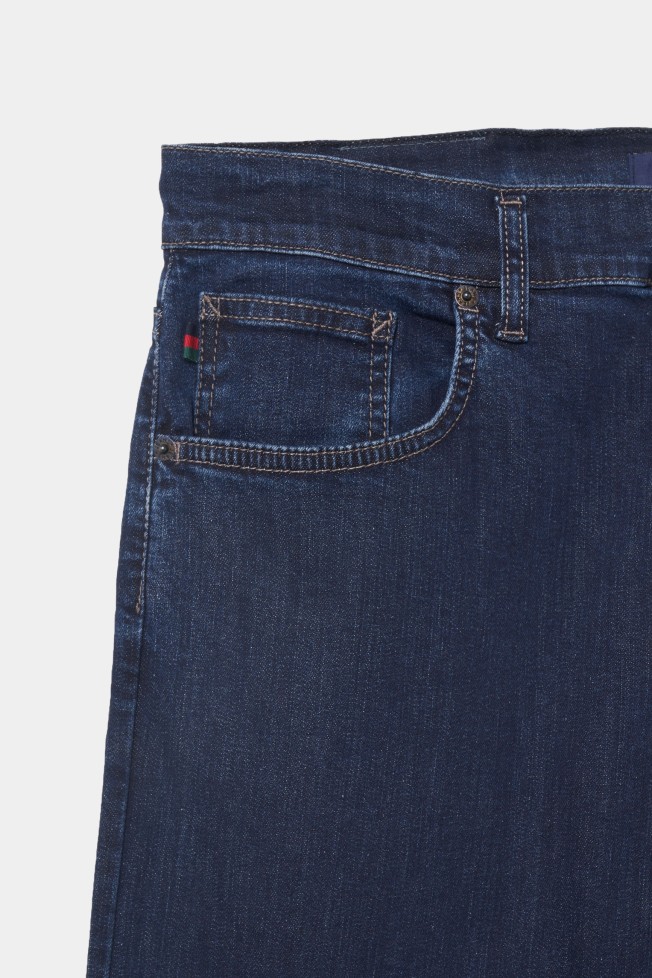 Pantalón slim fit 5 bolsillos Pantalón slim fit 5 bolsillos