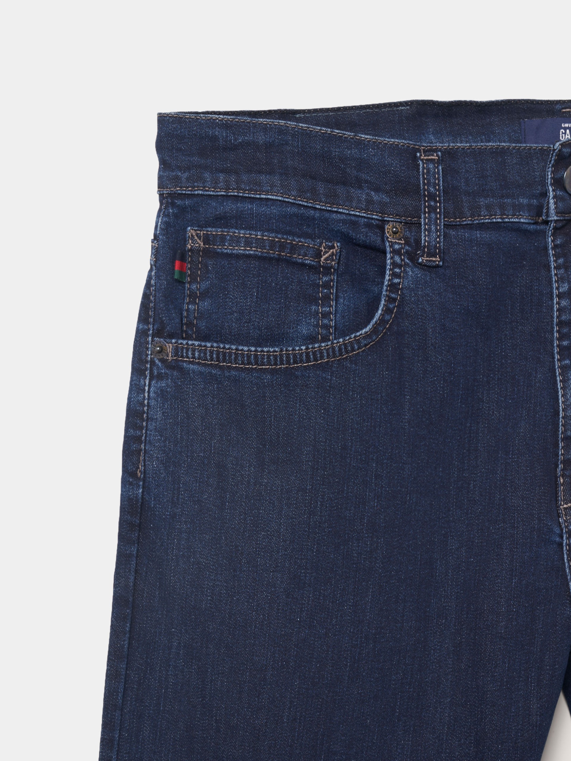 Pantalón slim fit 5 bolsillos