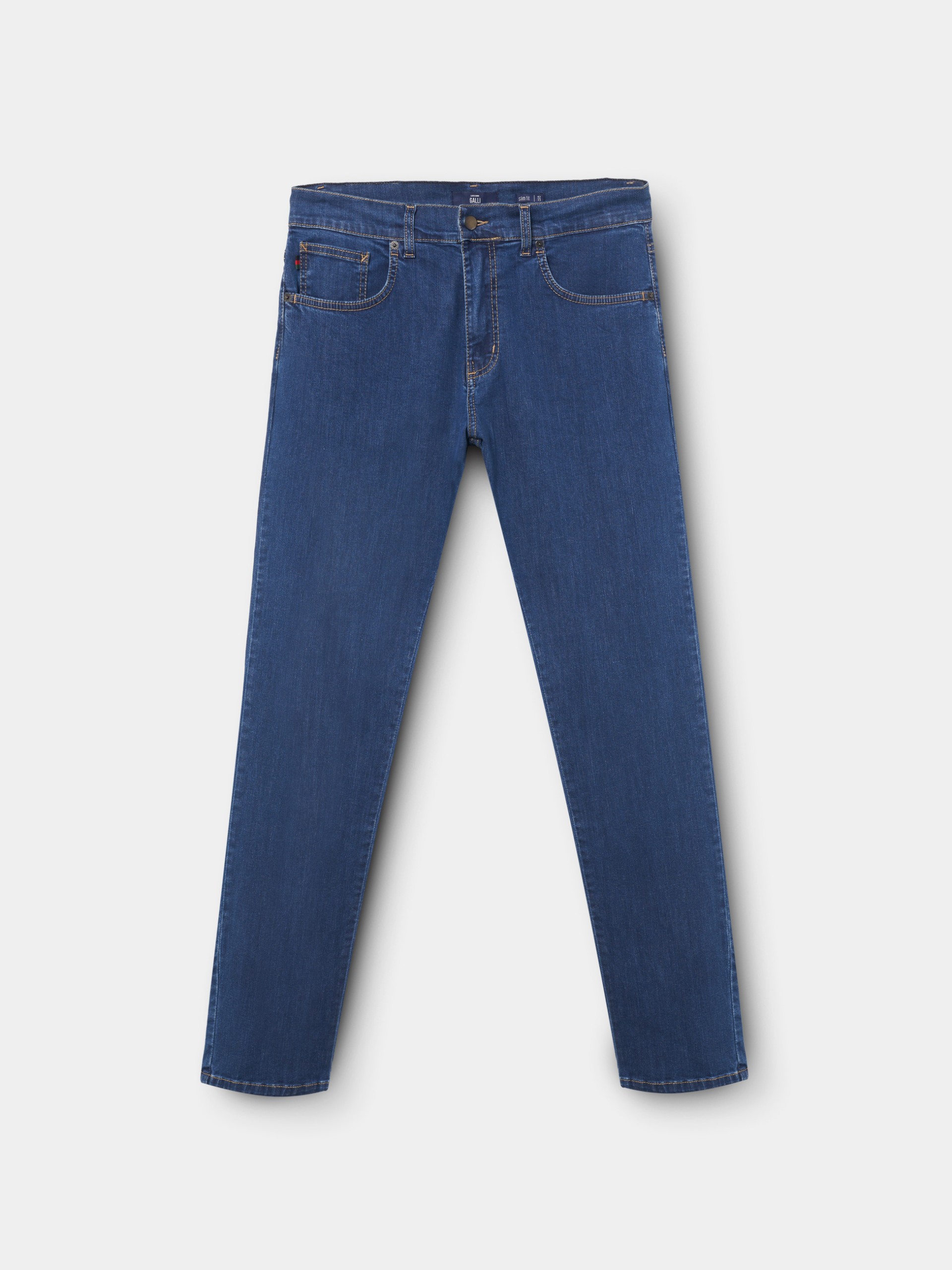 Pantalón slim fit 5 bolsillos