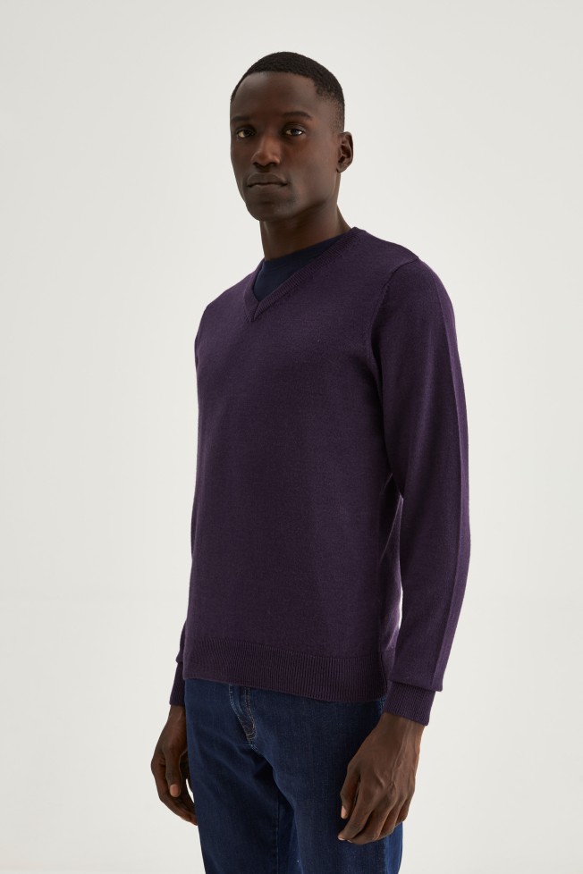 Pullover com decote em V