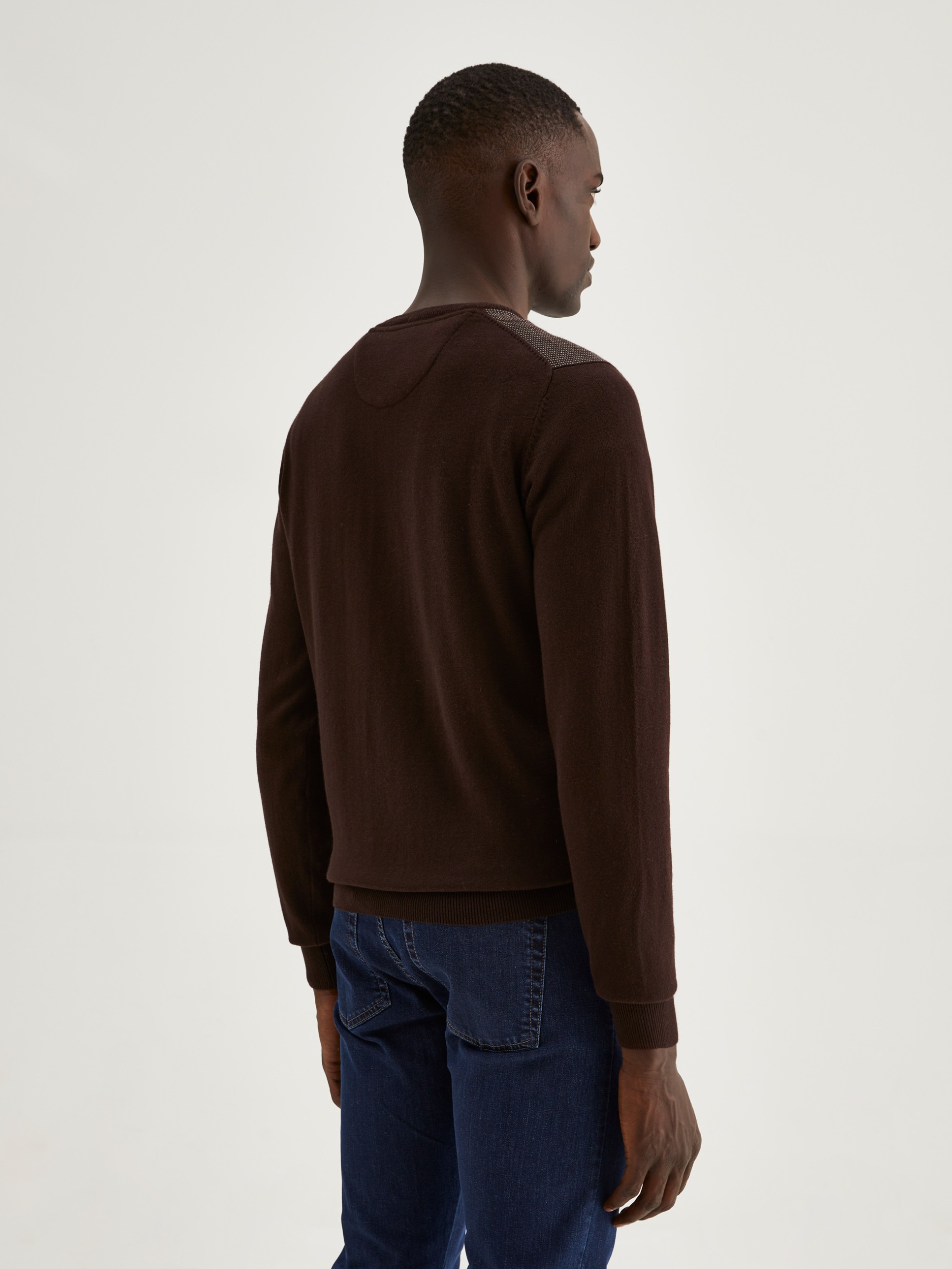 Jersey con cuello en V