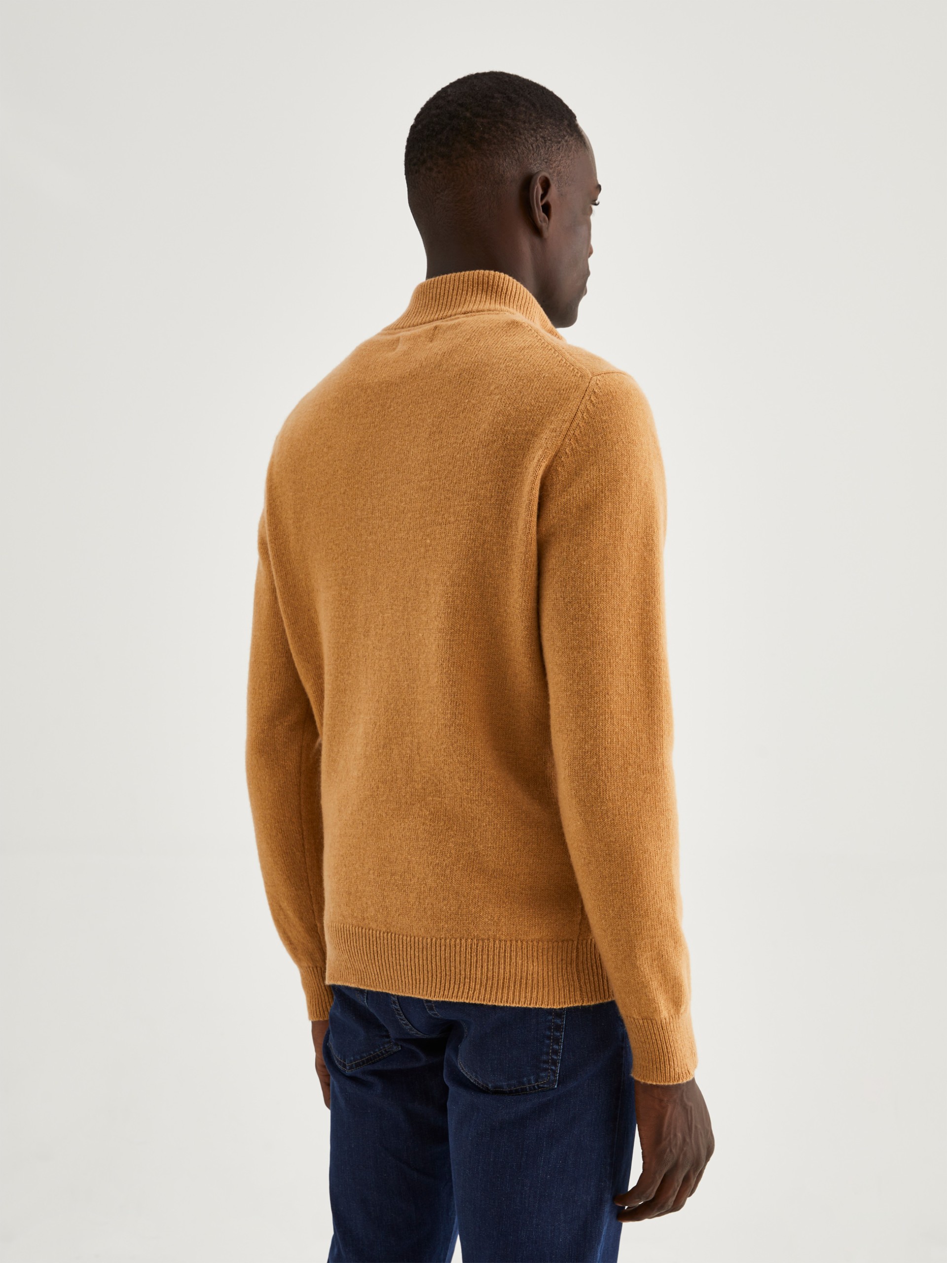 Jersey con cremallera