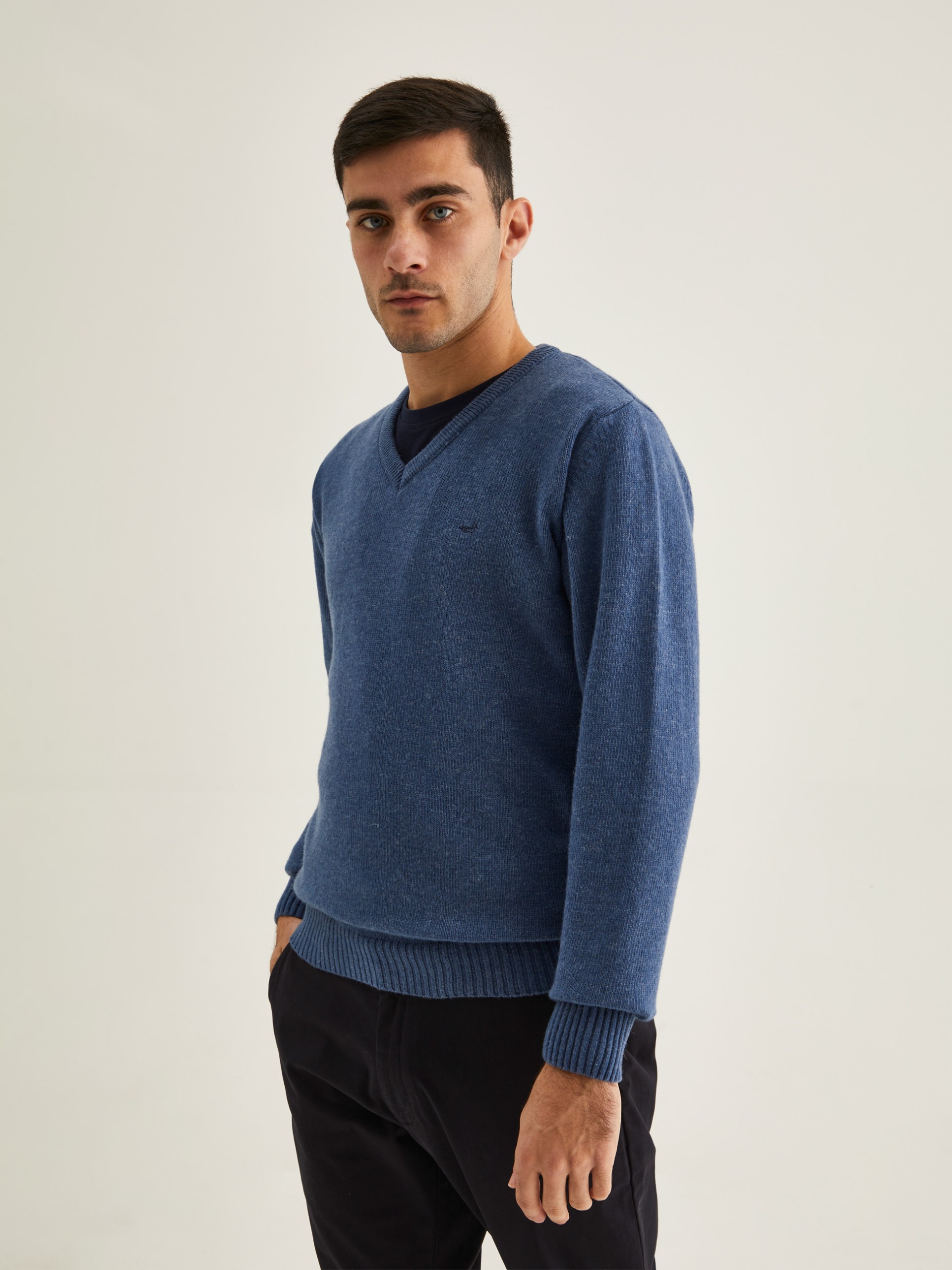 Jersey con cuello en V