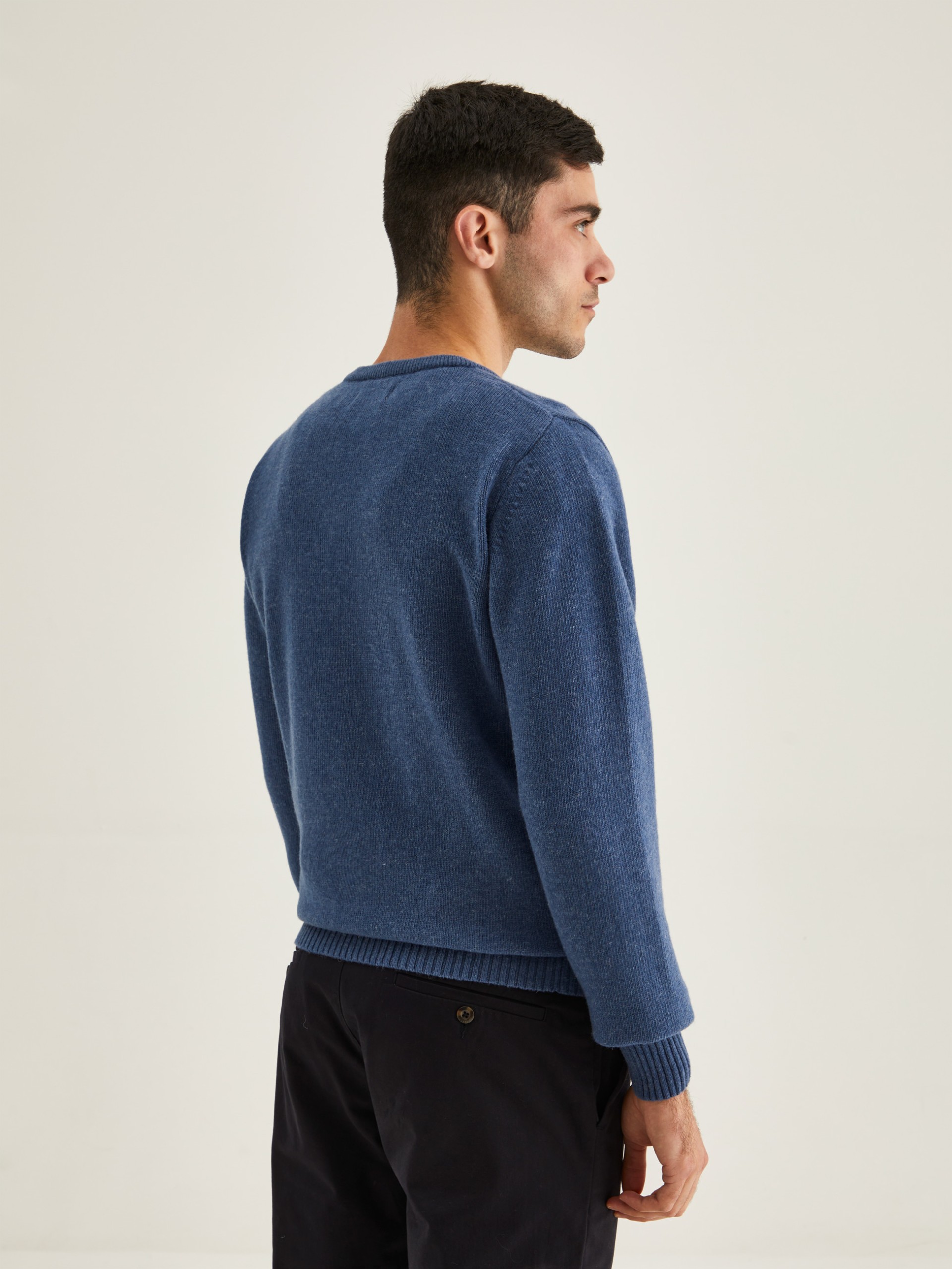 Jersey con cuello en V