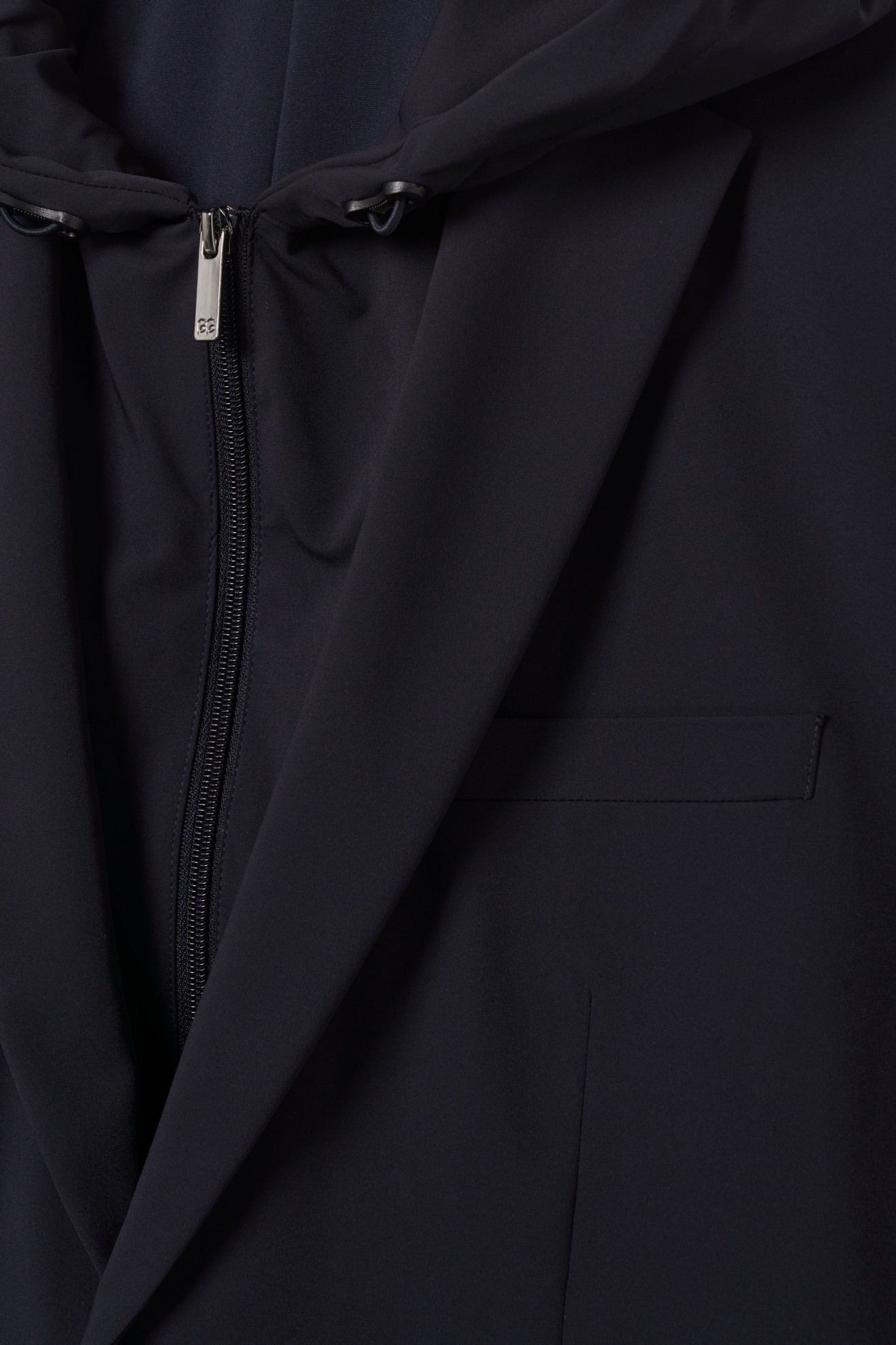 Americana slim fit con capucha