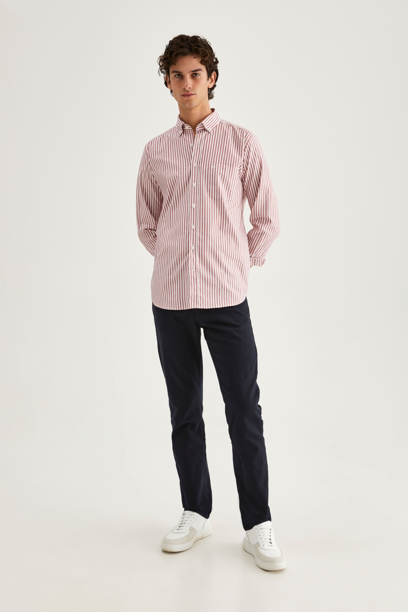 Camisa regular fit 100% algodn