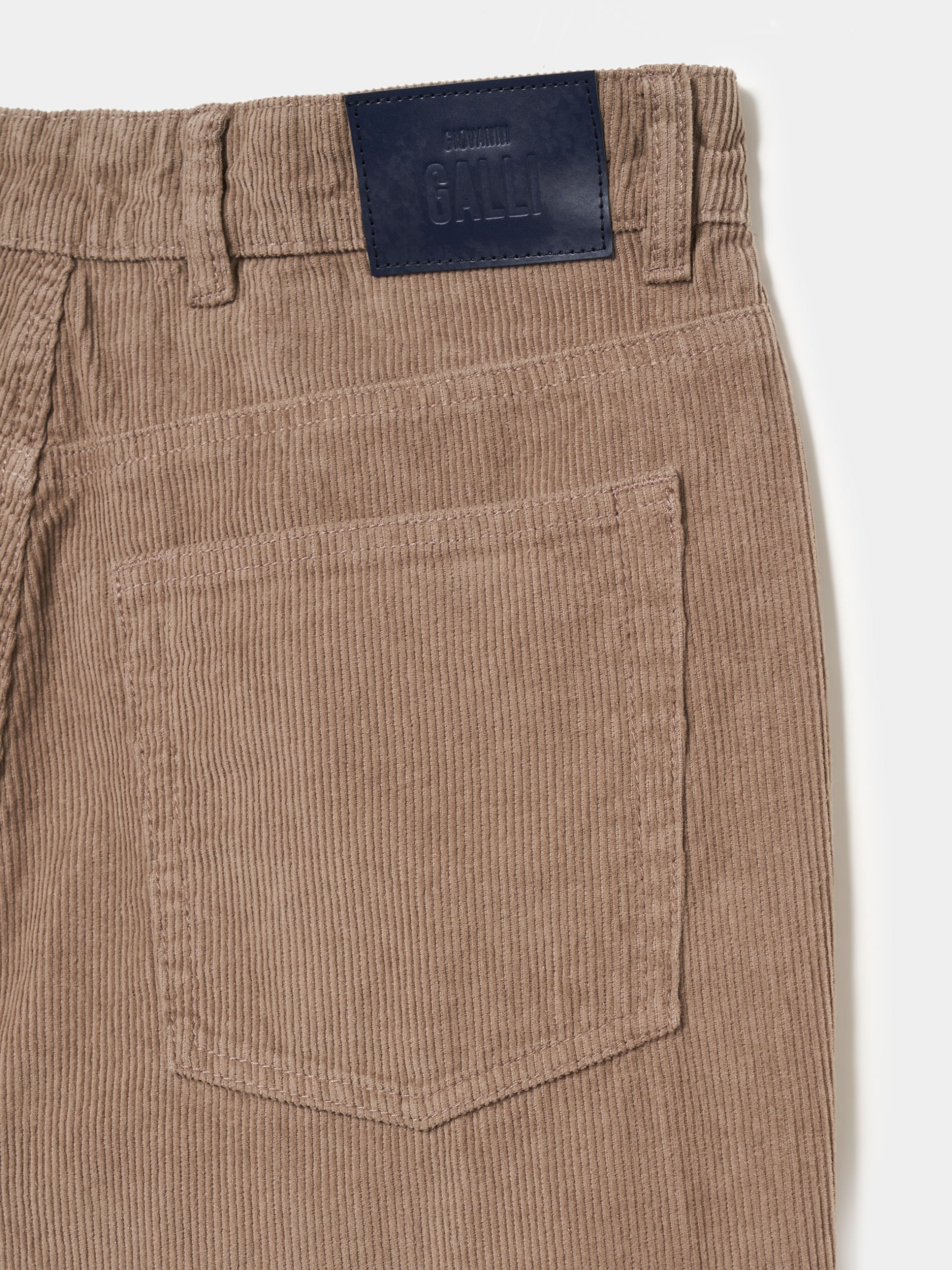 Pantalón de pana regular fit