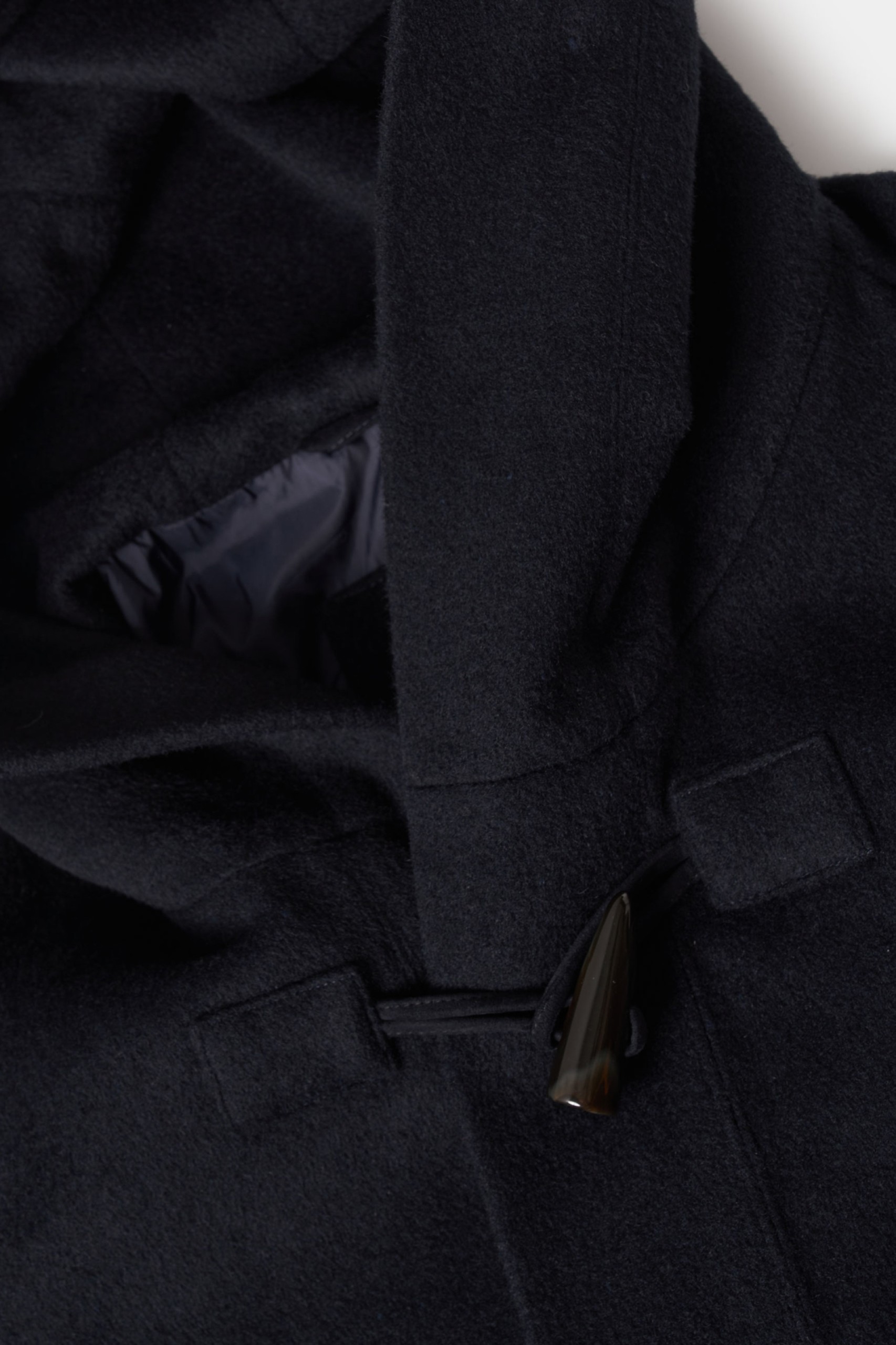 Chaqueta con capucha