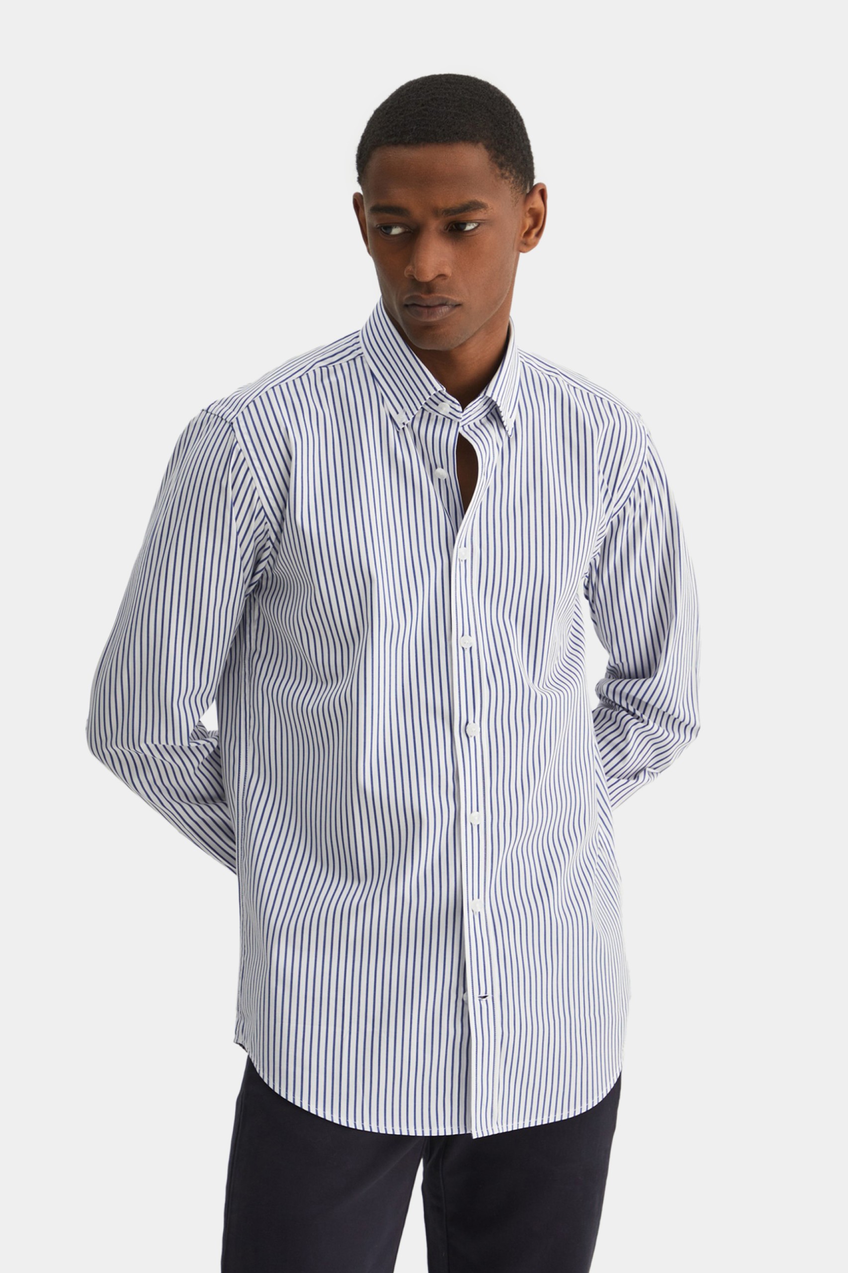 Camisa slim fit de rayas