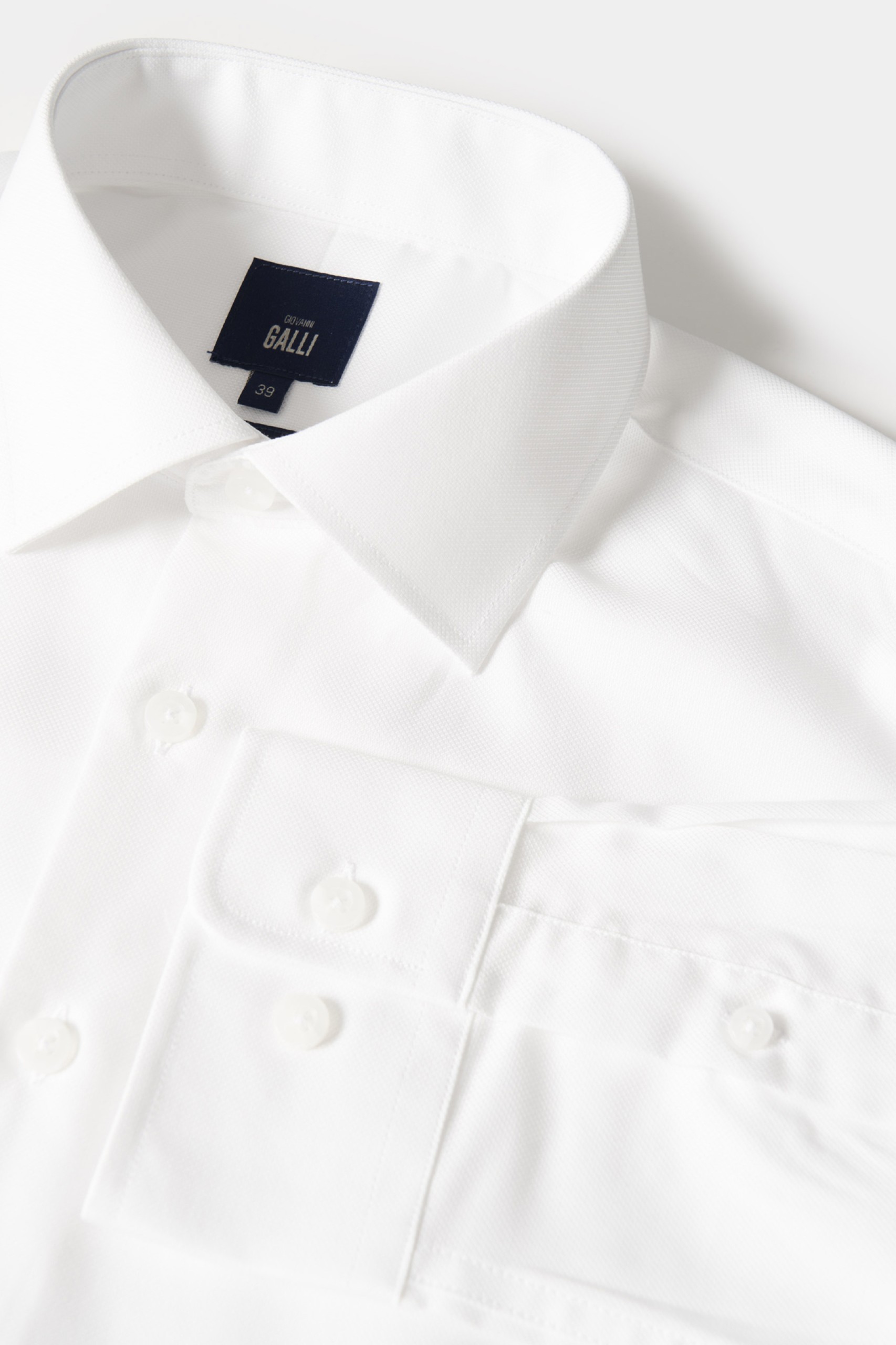 Camisa clásica ajustada