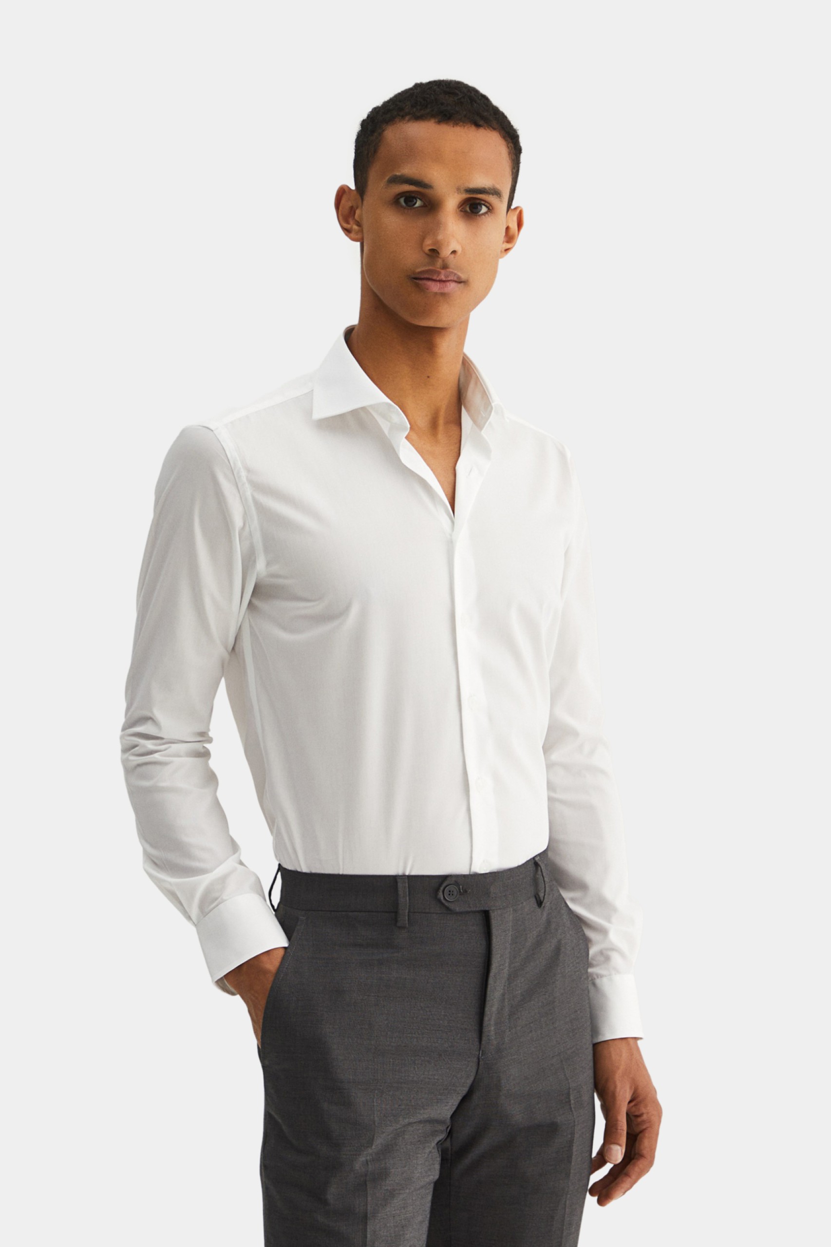 Camisa clásica de corte regular