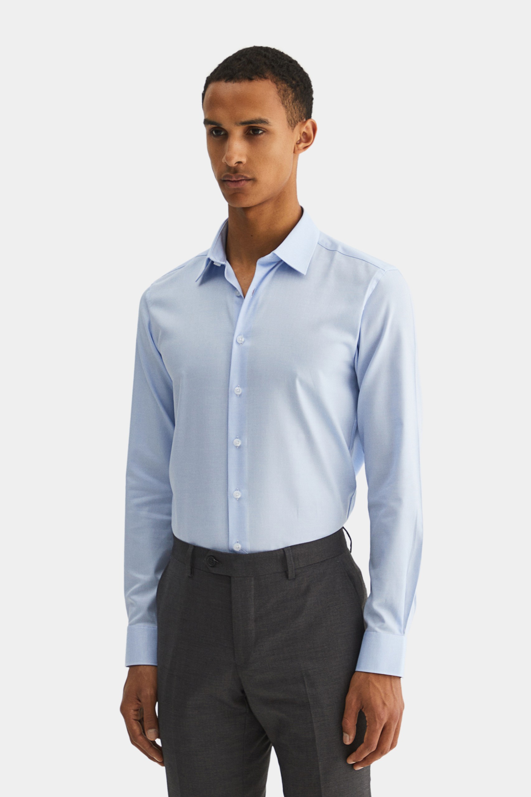 Camisa clásica ajustada