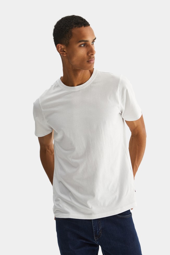 T-shirt casual em algodo